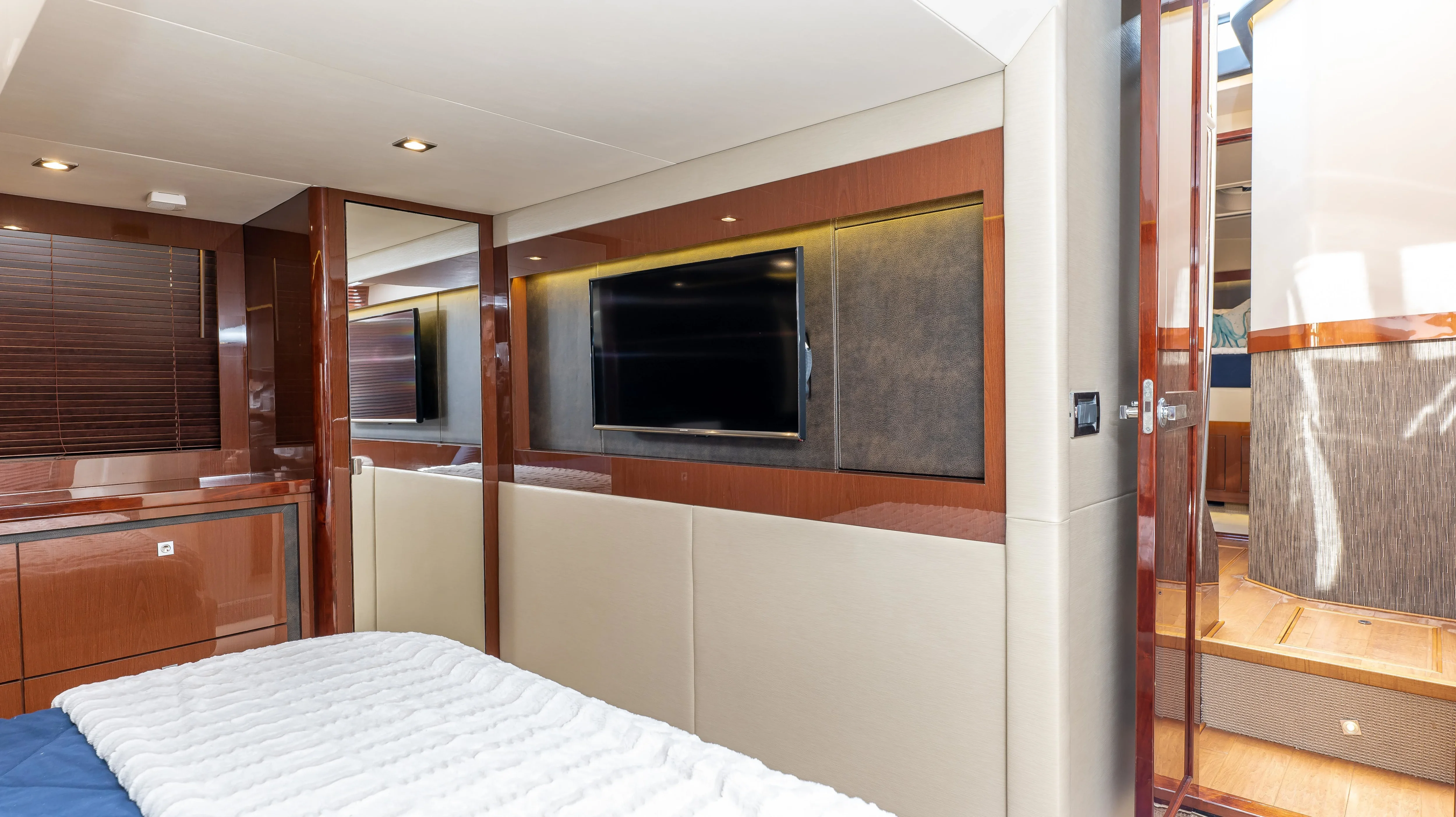 2016 Sea Ray 510 FLY Image Thumbnail #31