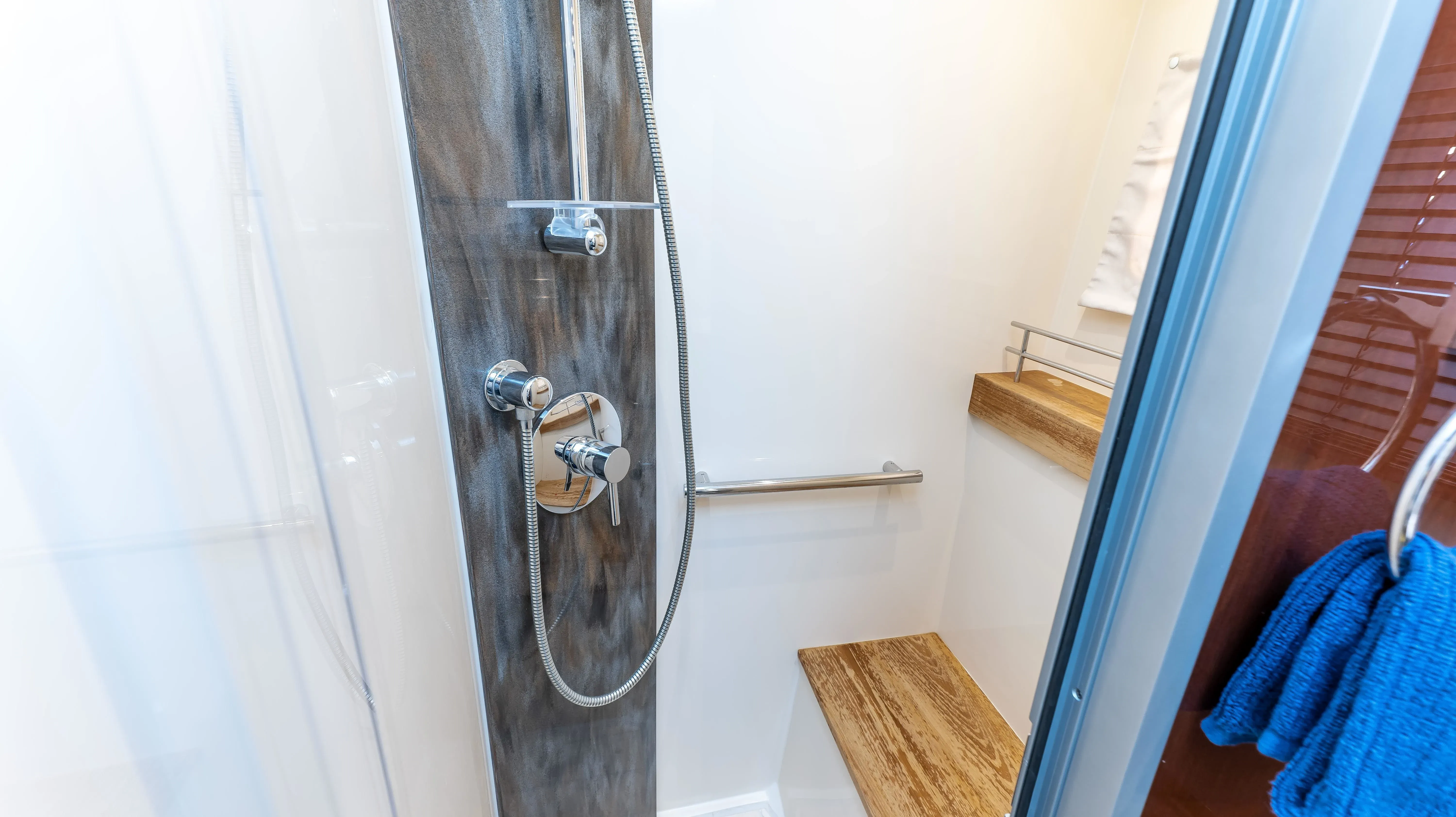 2016 Sea Ray 510 FLY Image Thumbnail #33