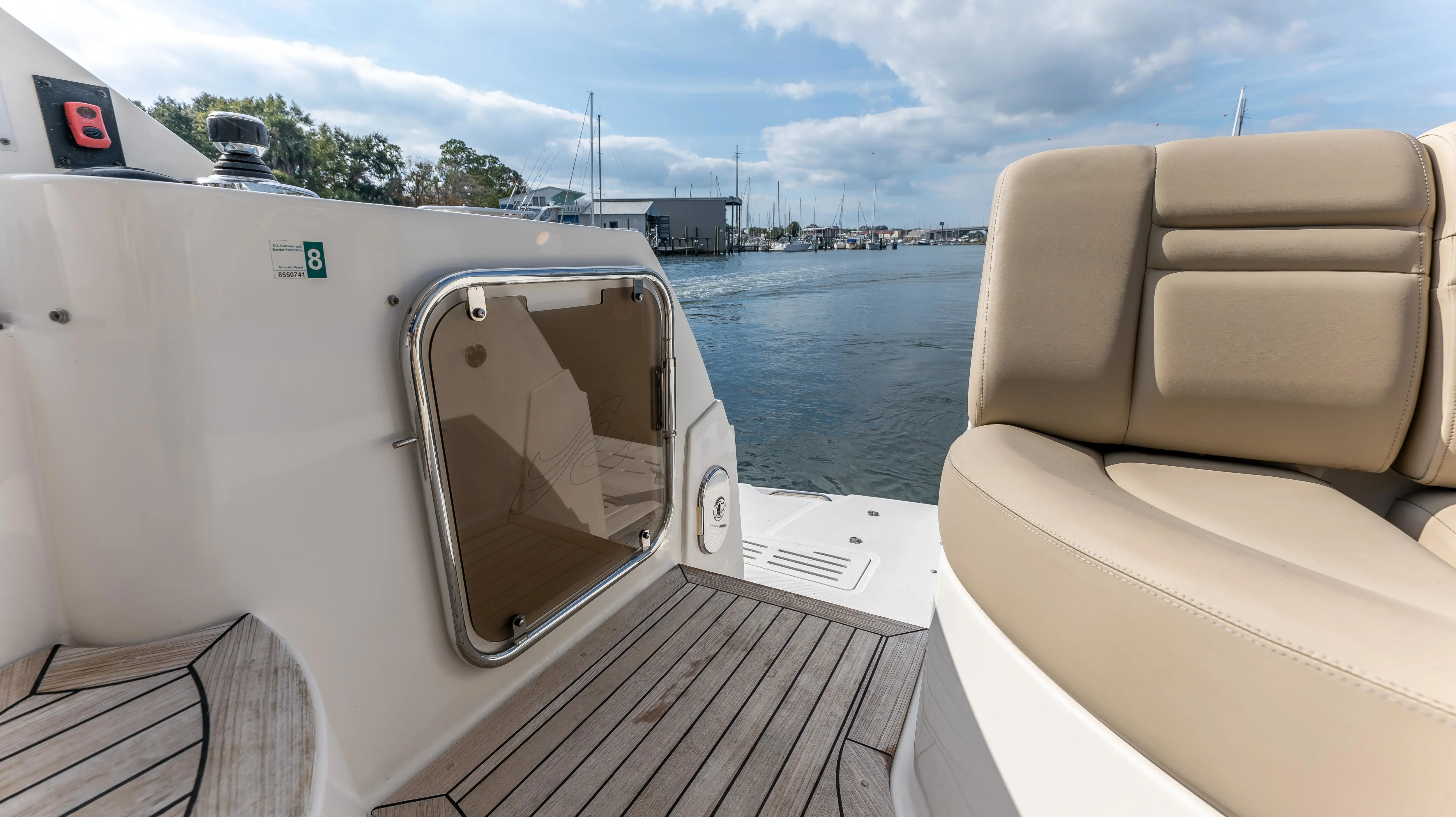 2016 Sea Ray 510 FLY Image Thumbnail #10