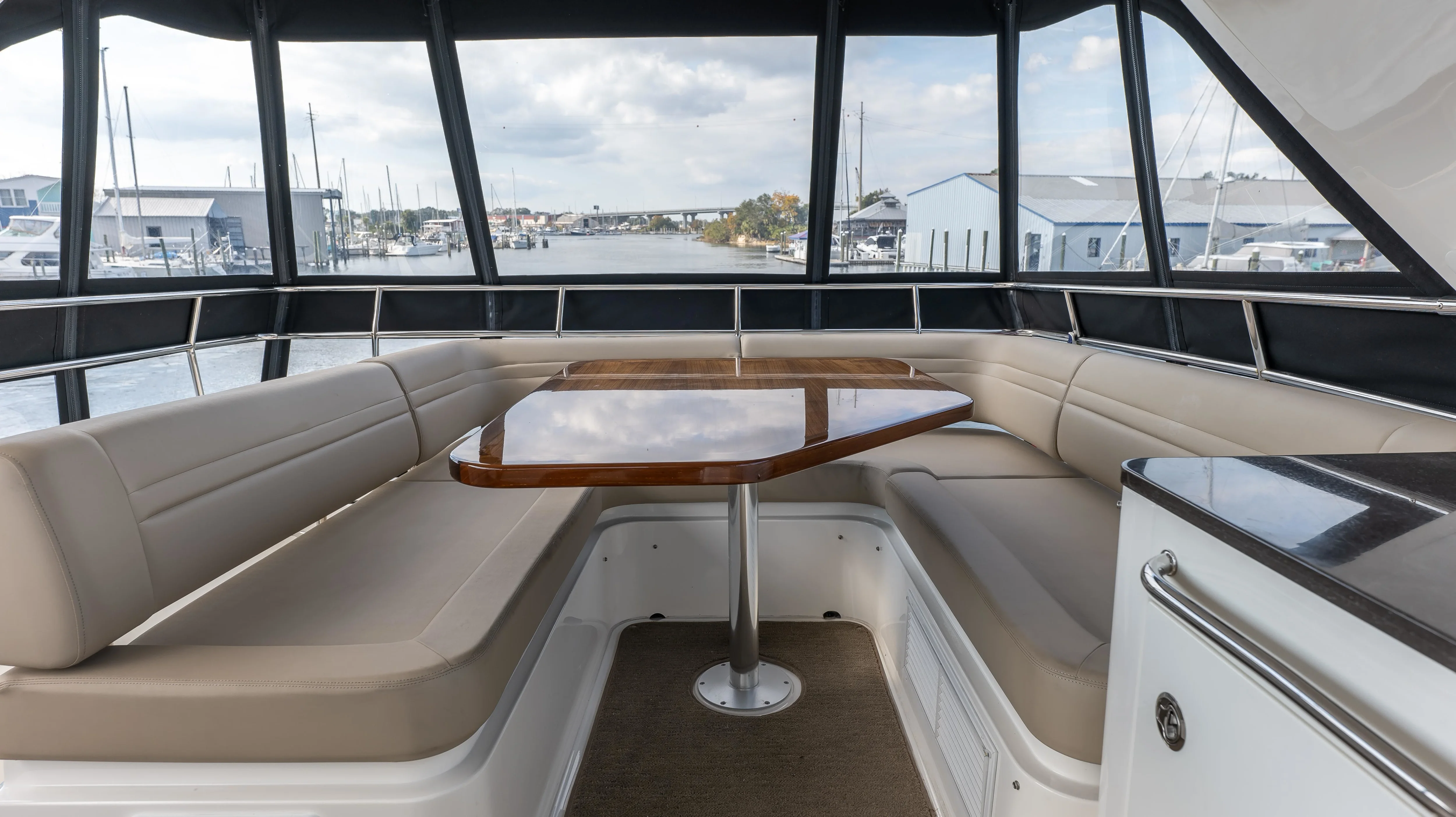 2016 Sea Ray 510 FLY Image Thumbnail #36