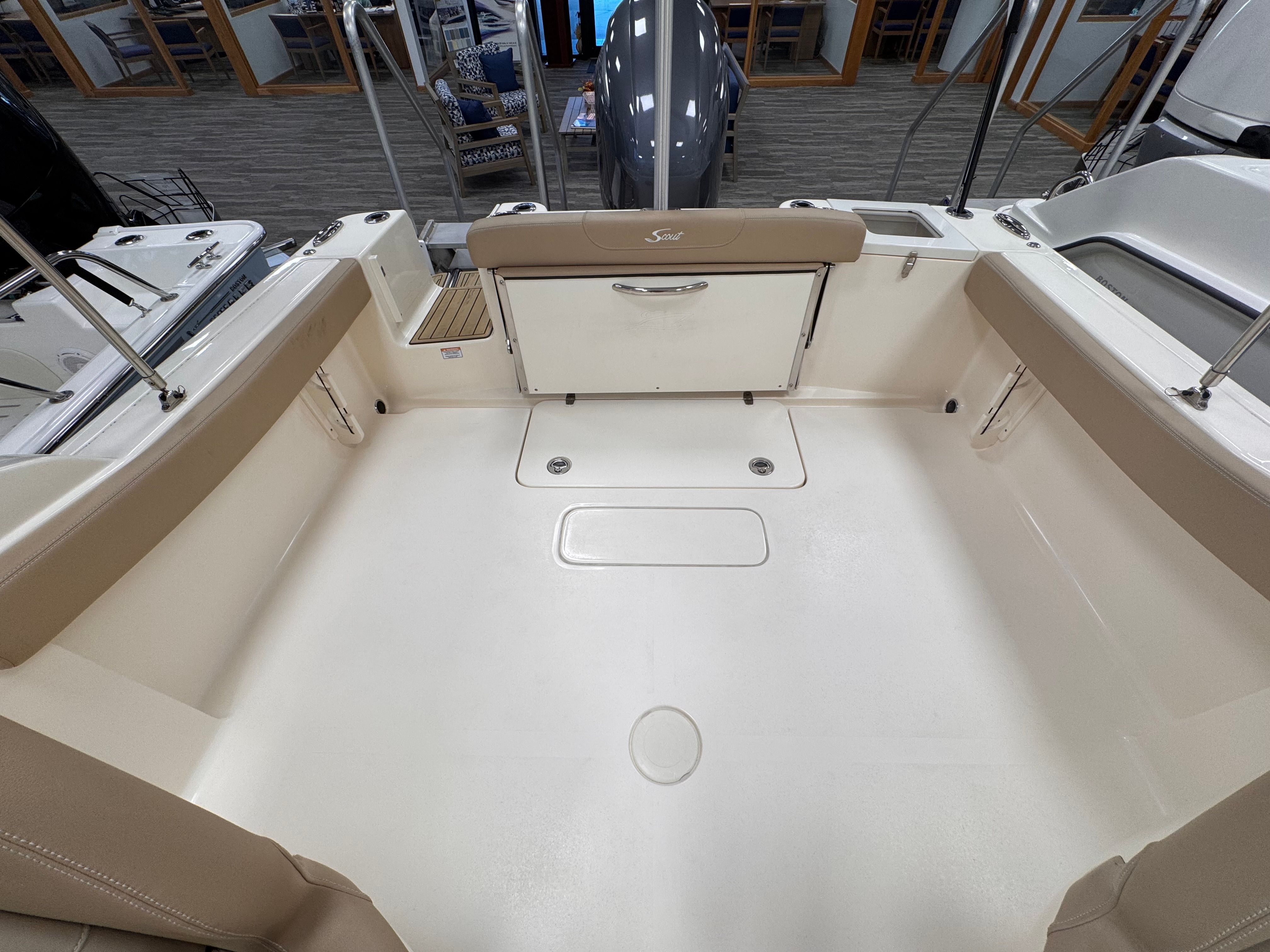 2024 Scout 215 Dorado Image Thumbnail #12