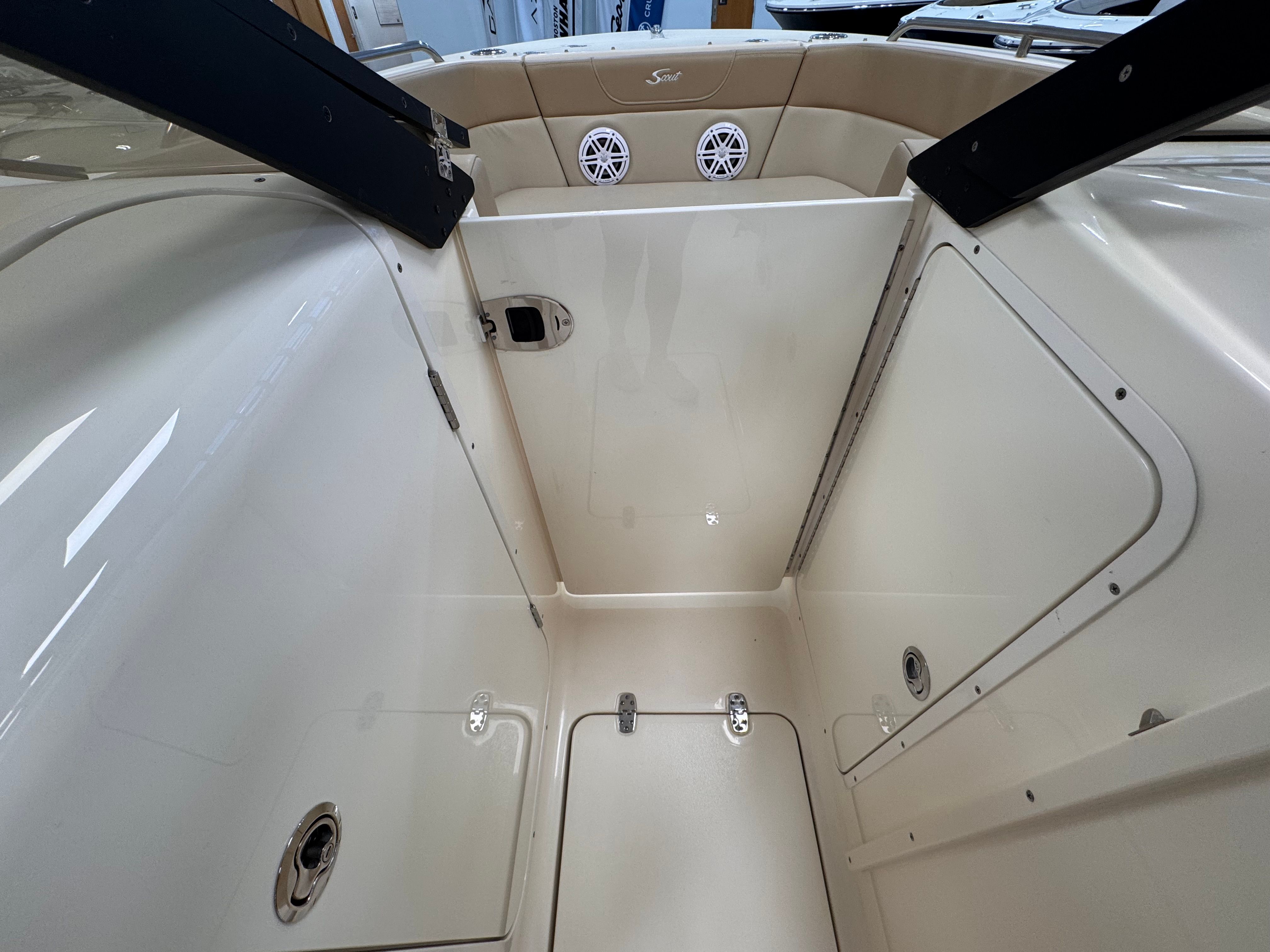 2024 Scout 215 Dorado Image Thumbnail #7