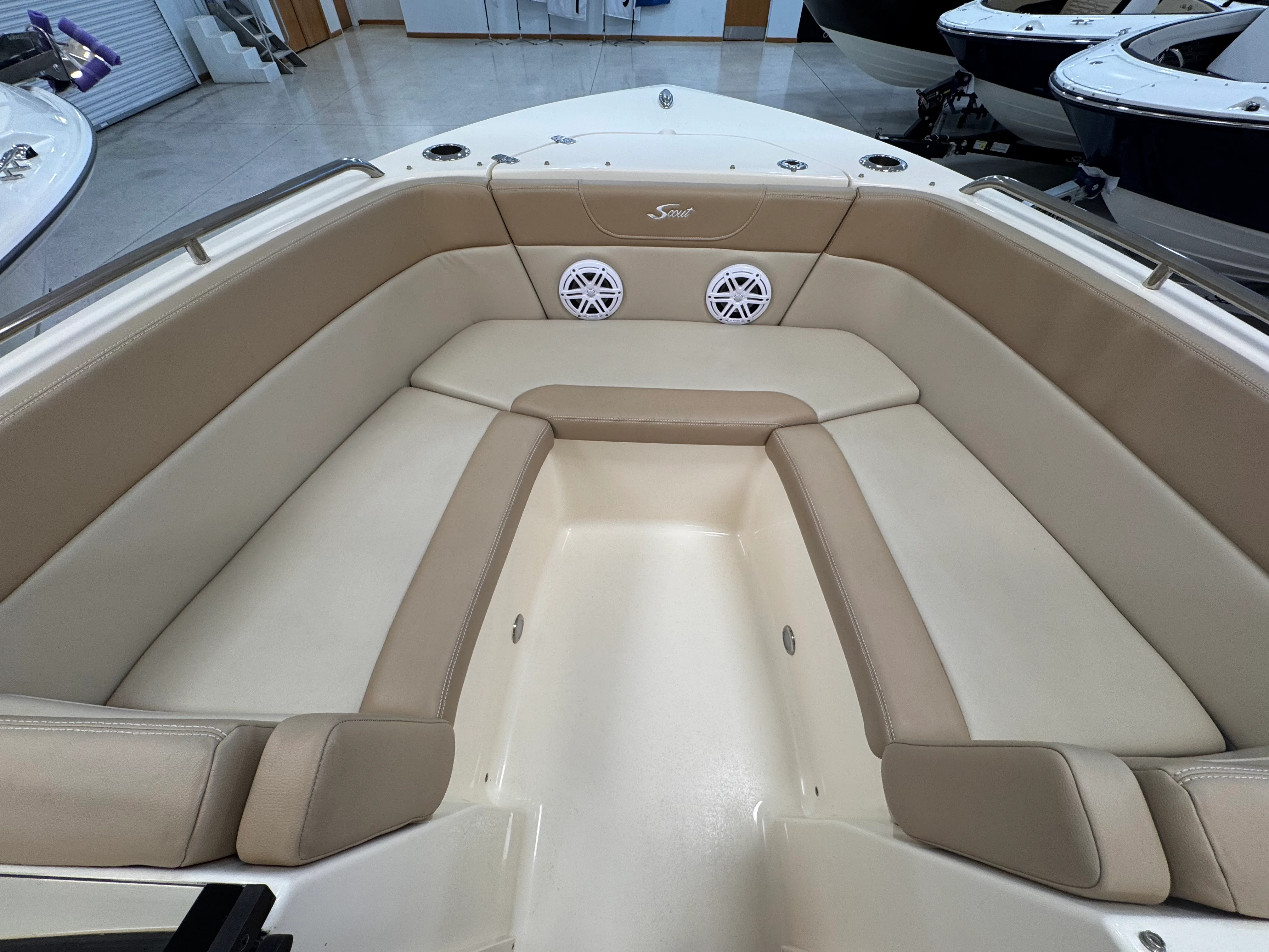 2024 Scout 215 Dorado Image Thumbnail #3