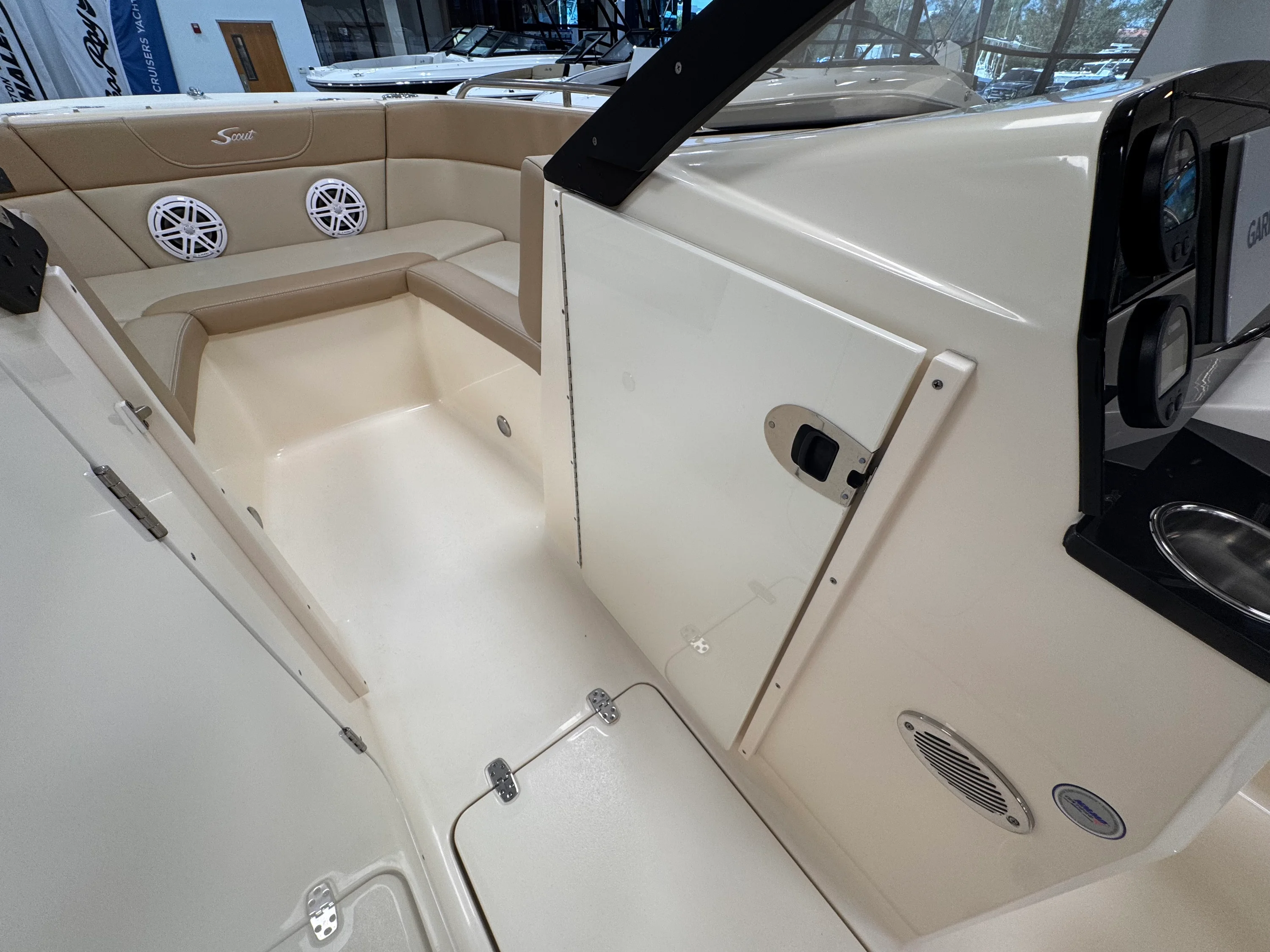 2024 Scout 215 Dorado Image Thumbnail #6