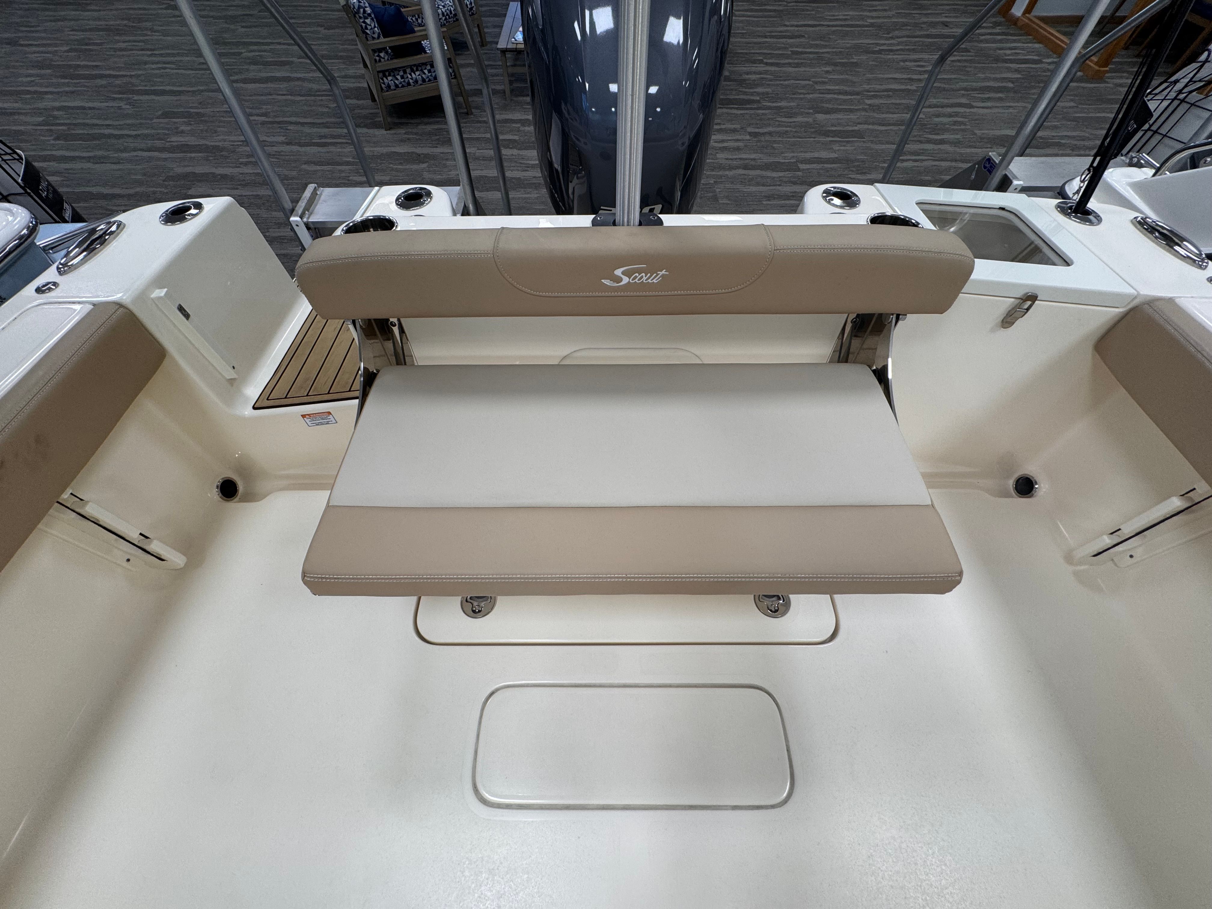 2024 Scout 215 Dorado Image Thumbnail #13