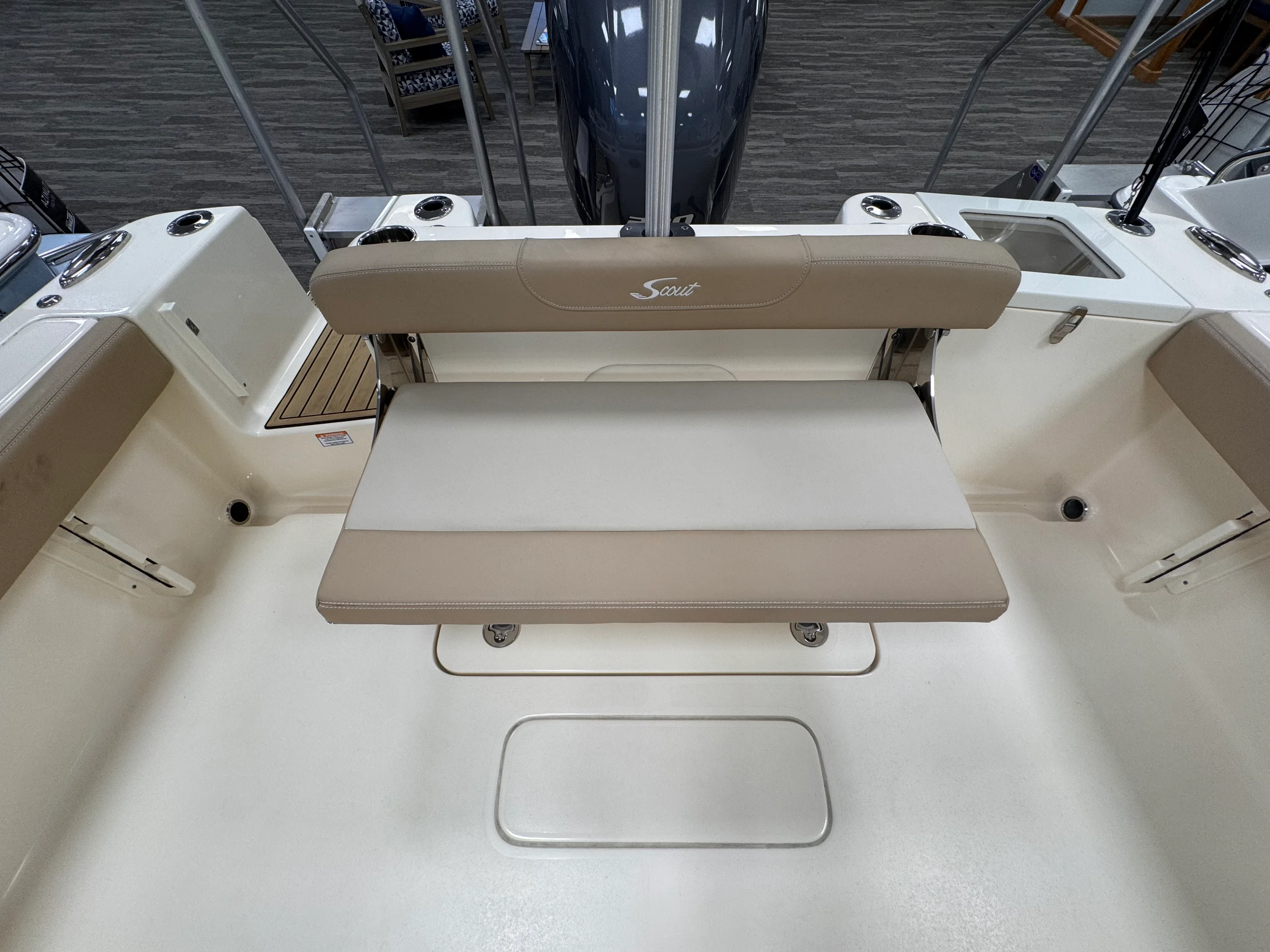 2024 Scout 215 Dorado Image Thumbnail #13