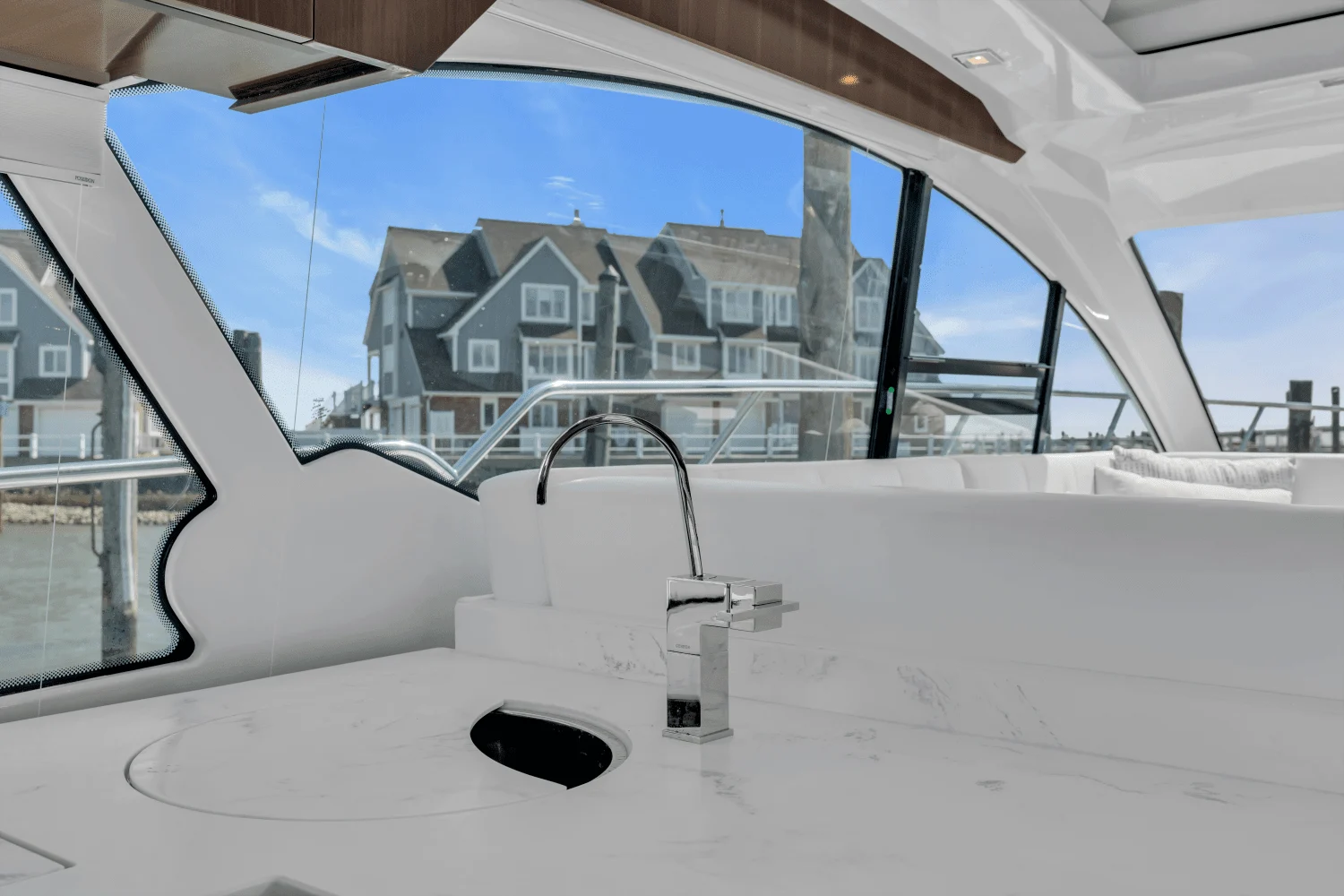 2023 Cruisers Yachts
                                                             50 Cantius Image Thumbnail #37