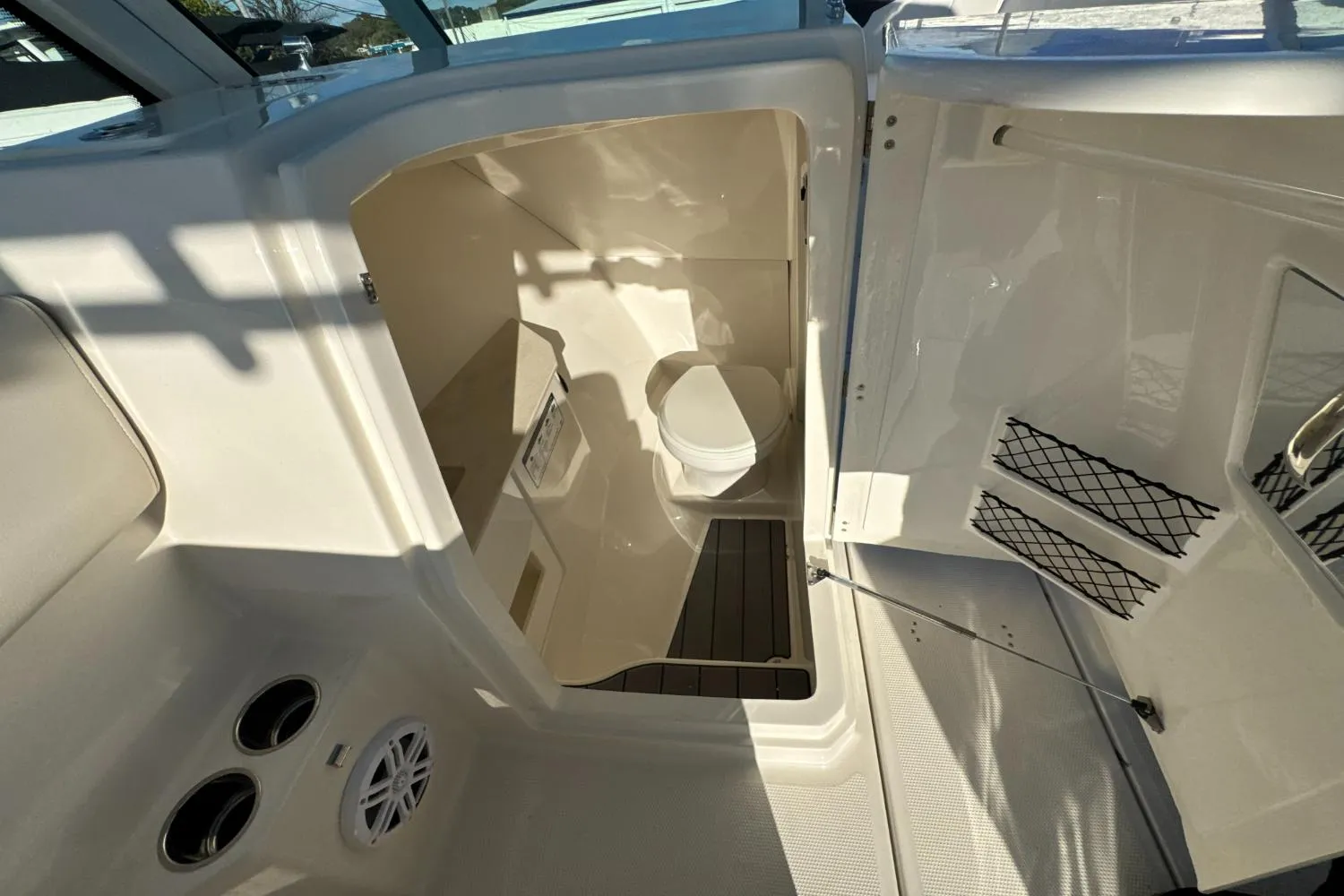 2024 Sailfish 276 DC Image Thumbnail #21