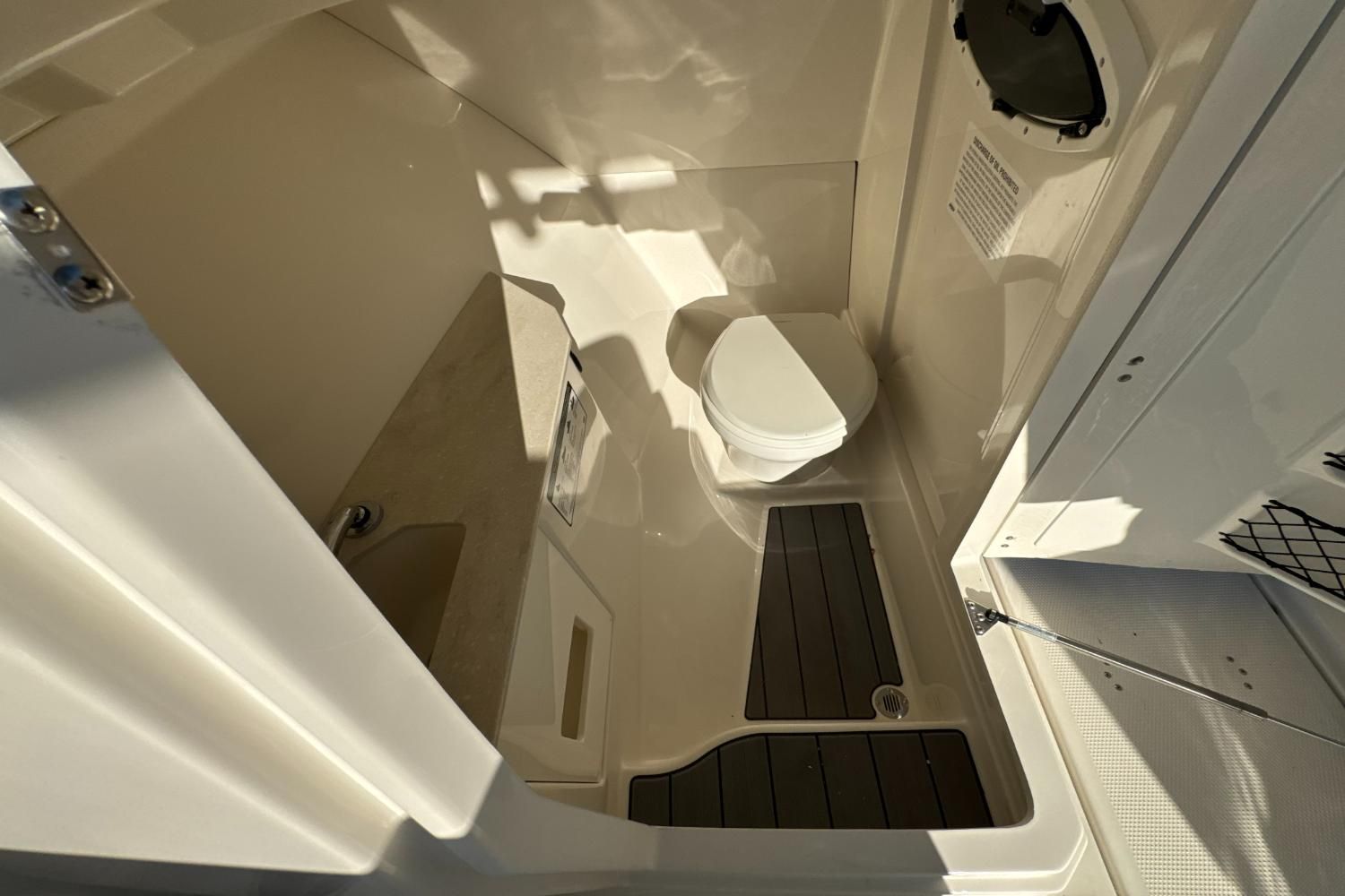 2024 Sailfish 276 DC Image Thumbnail #22