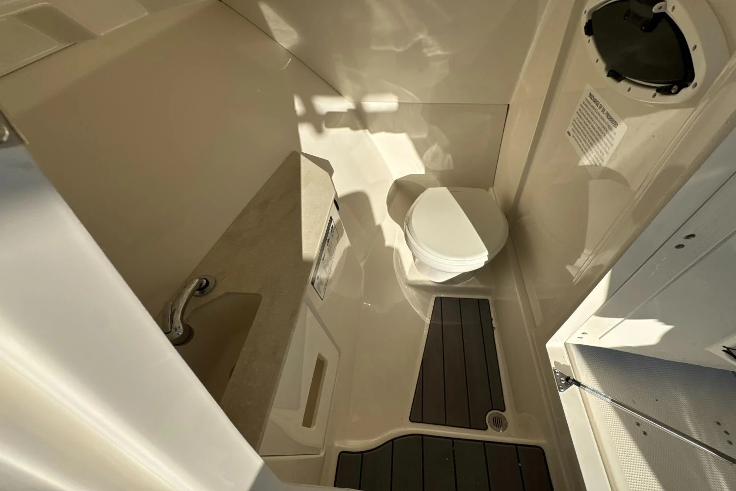 2024 Sailfish 276 DC Image Thumbnail #23