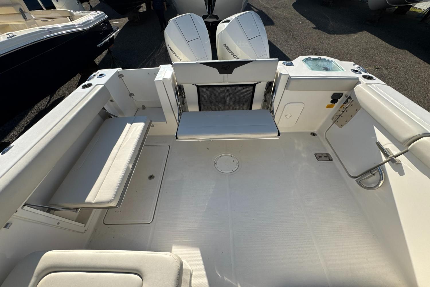 2024 Sailfish 276 DC Image Thumbnail #8