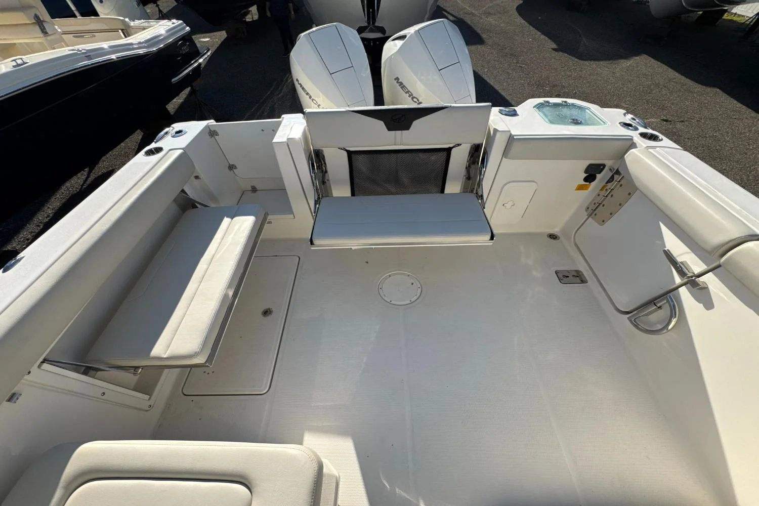 2024 Sailfish 276 DC Image Thumbnail #8