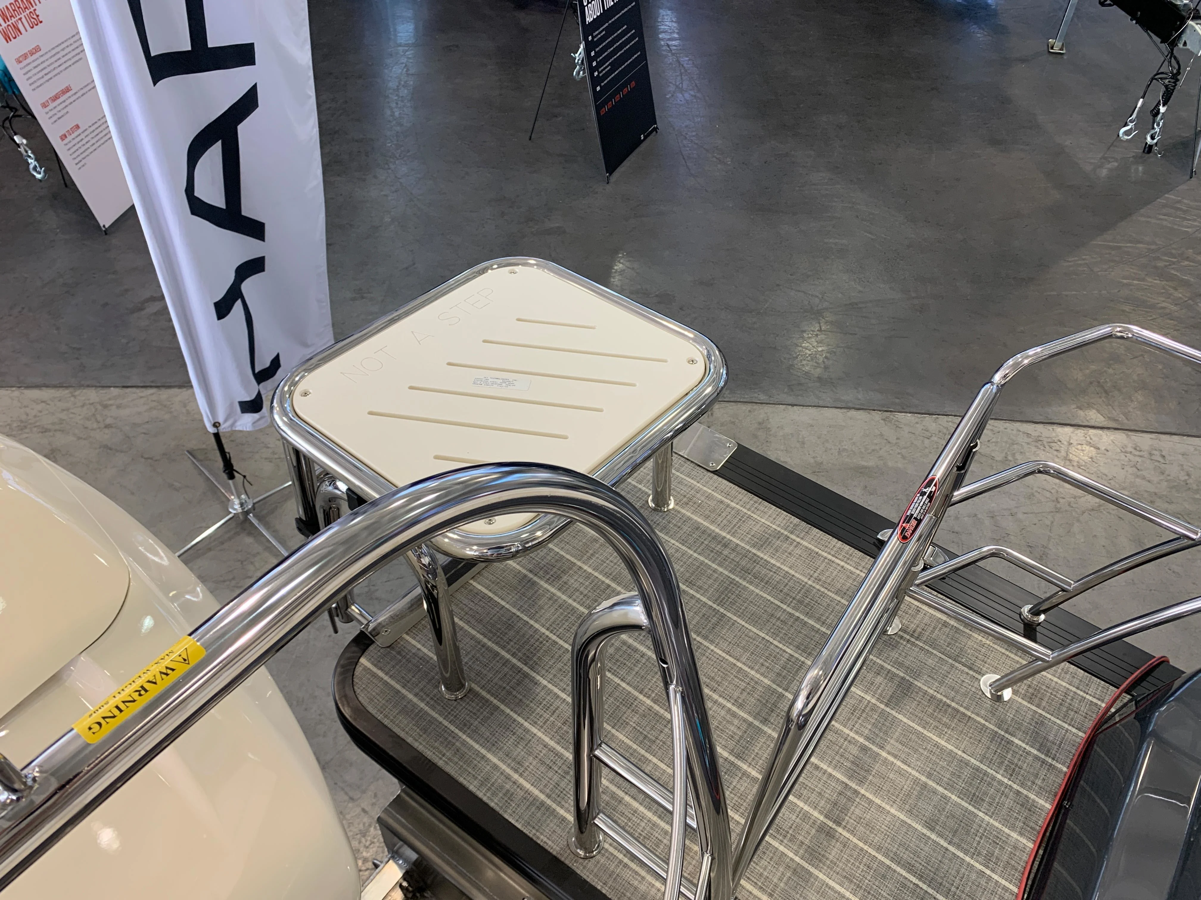 2023 Harris
                                                             Crowne SL 250 Image Thumbnail #30