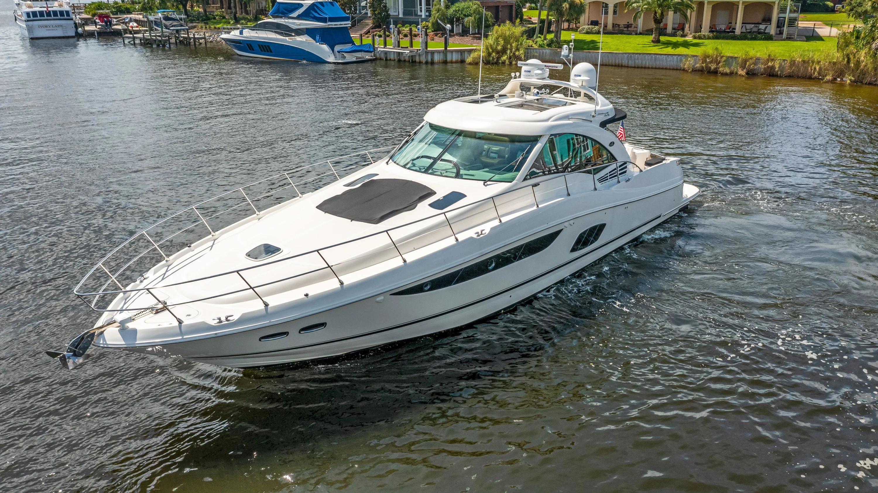 2013 Sea Ray 610 SUNDANCER Image Thumbnail #1