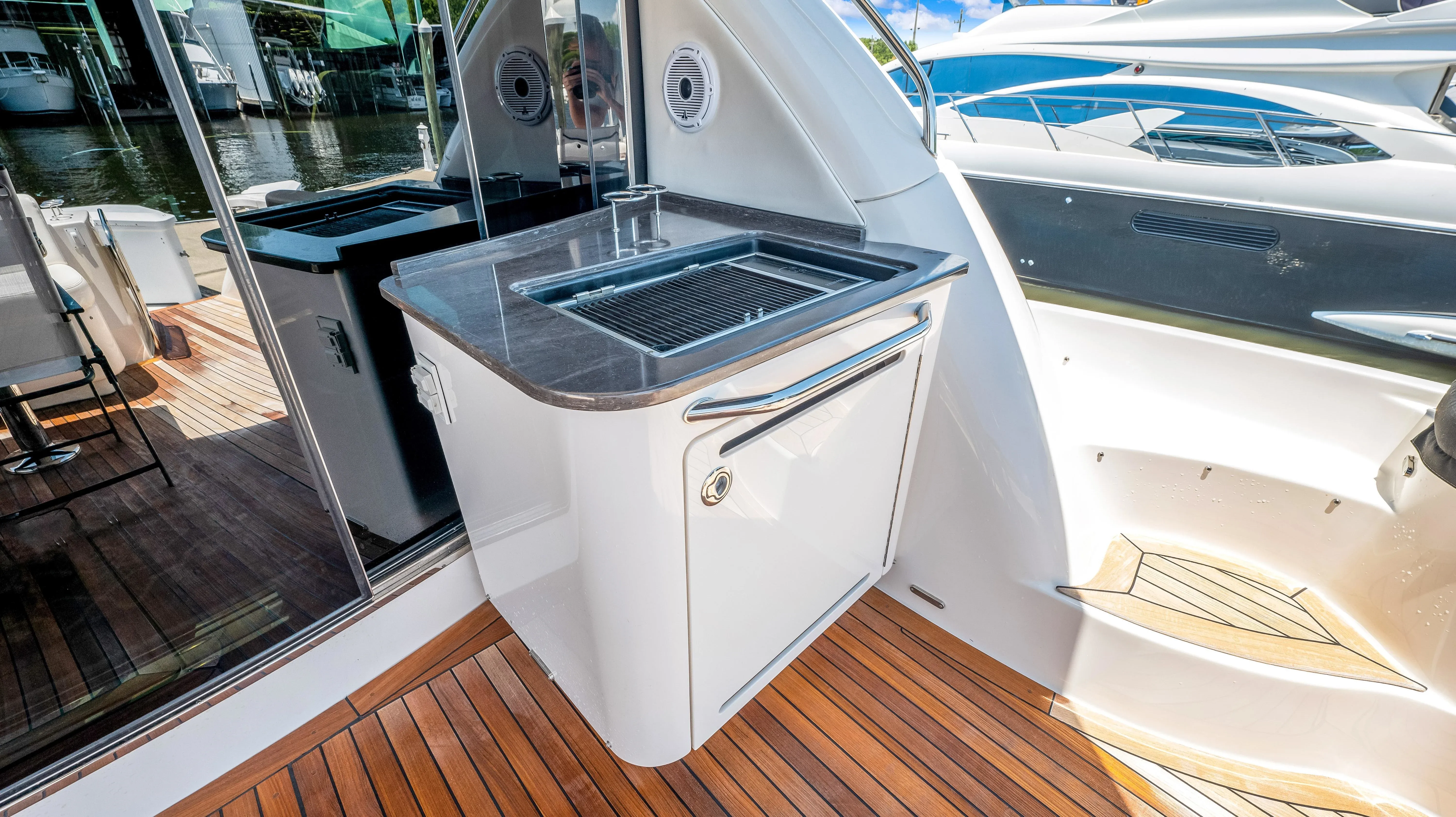 2013 Sea Ray 610 SUNDANCER Image Thumbnail #51