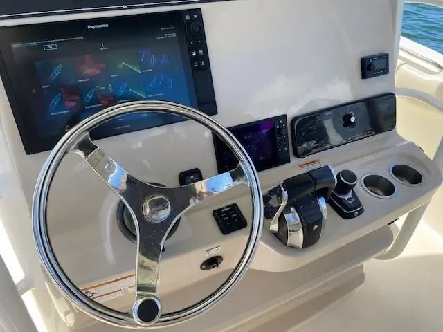 2019 Boston Whaler 330 Outrage Image Thumbnail #17