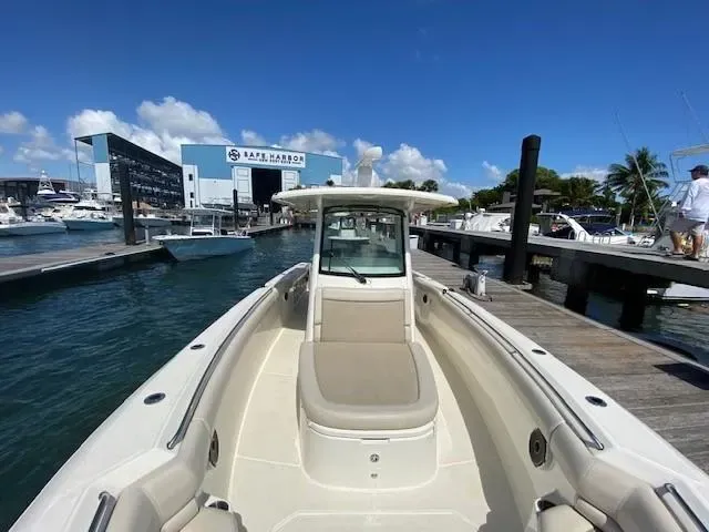 2019 Boston Whaler 330 Outrage Image Thumbnail #20