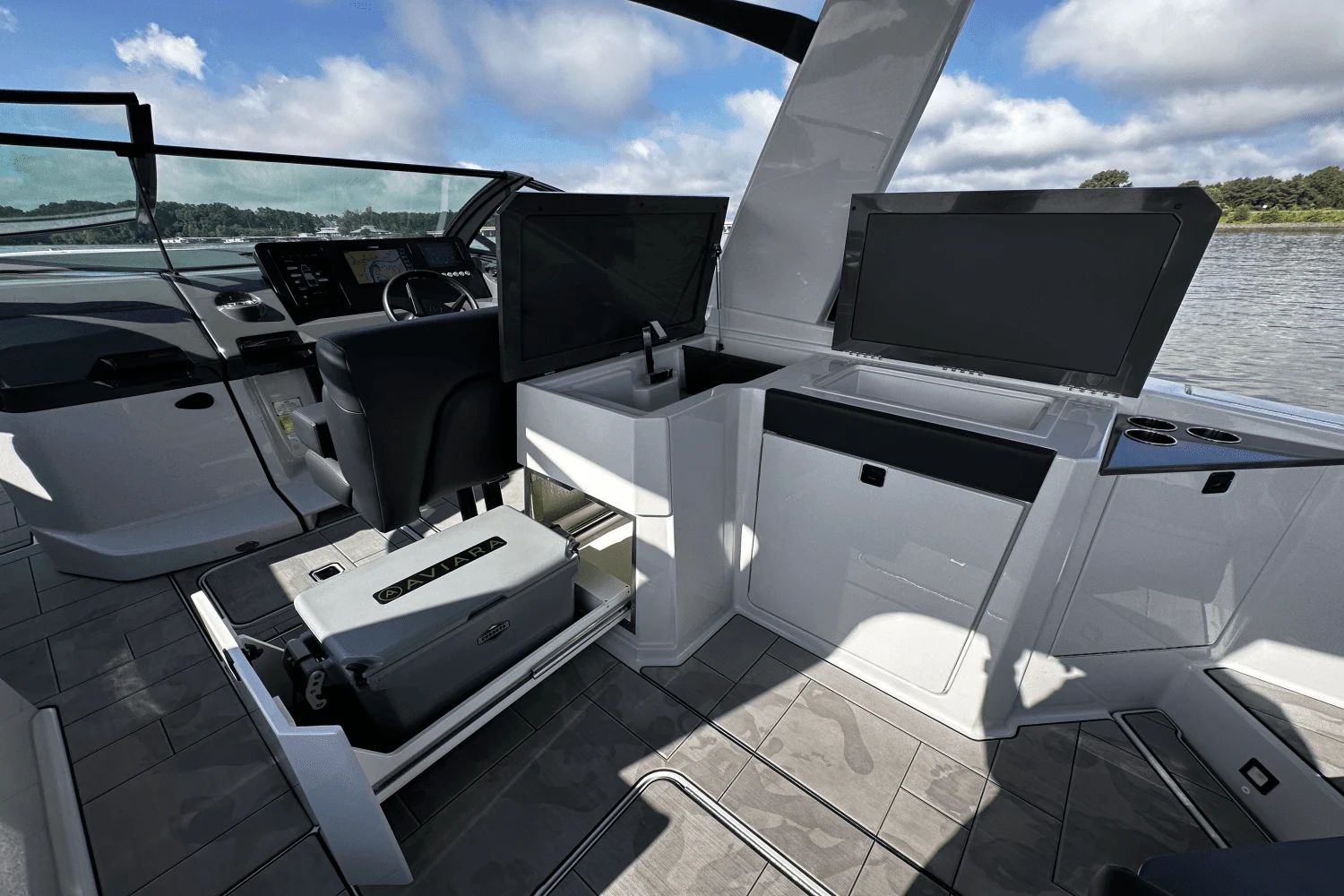 2023 Aviara
                                                             AV32 Image Thumbnail #27