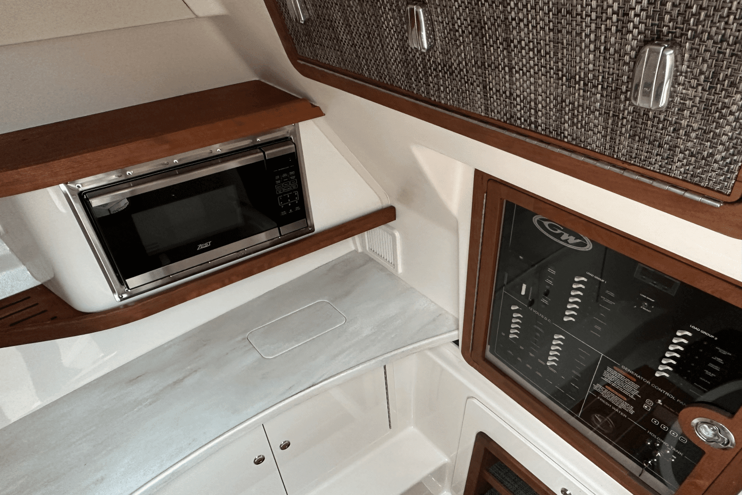 2023 Grady-White
                                                             Freedom 375 Image Thumbnail #23