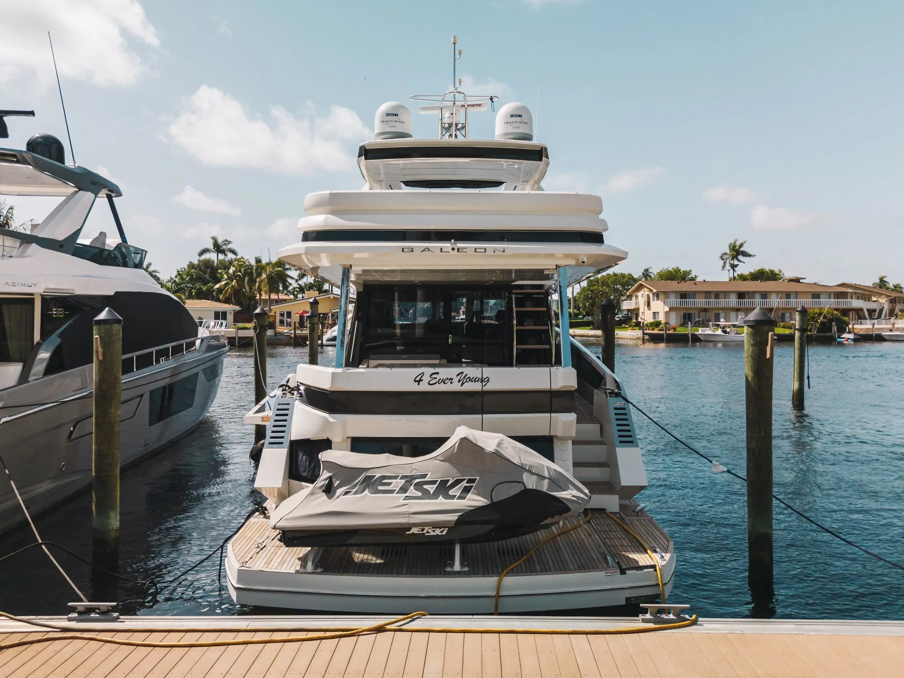 2019 Galeon
                                                             640 FLY Image Thumbnail #2