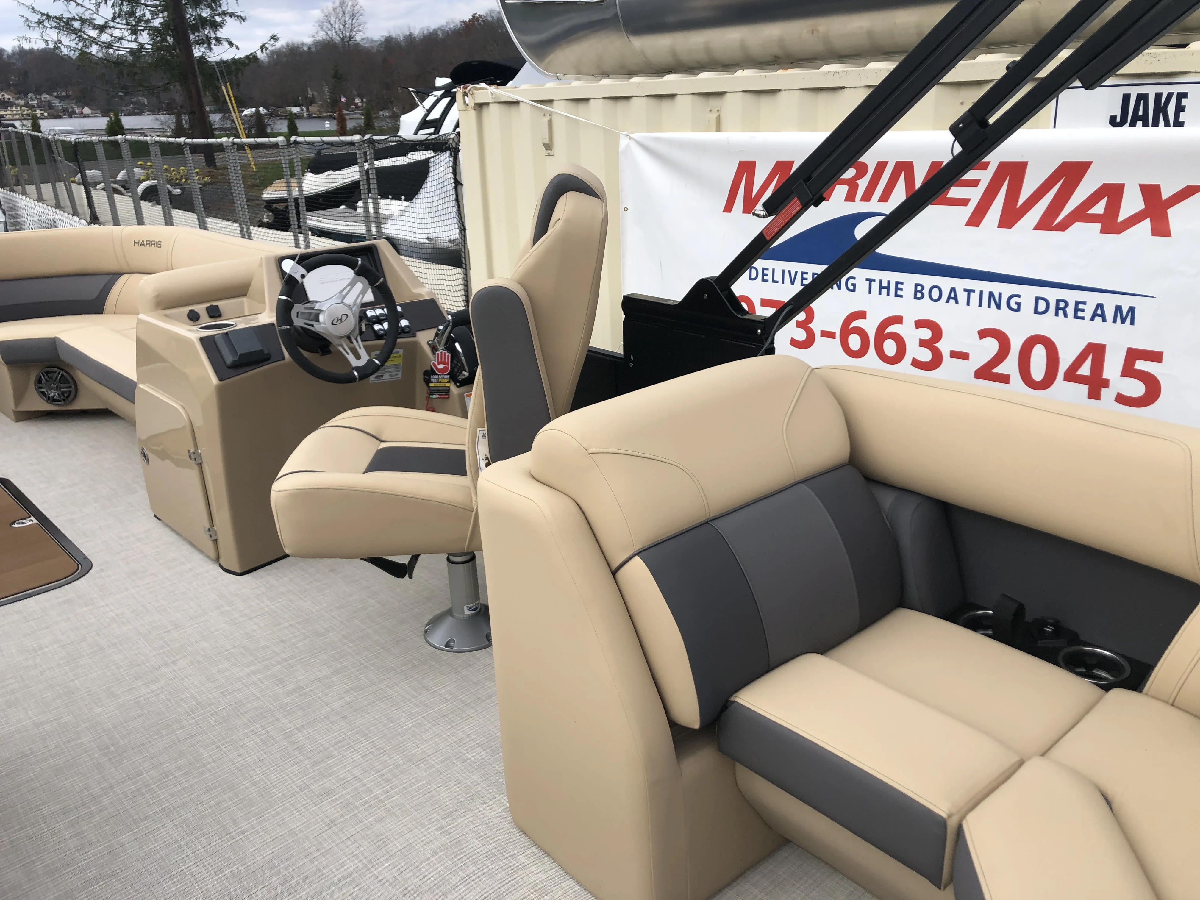 2023 Harris
                                                             Cruiser 230 Image Thumbnail #7