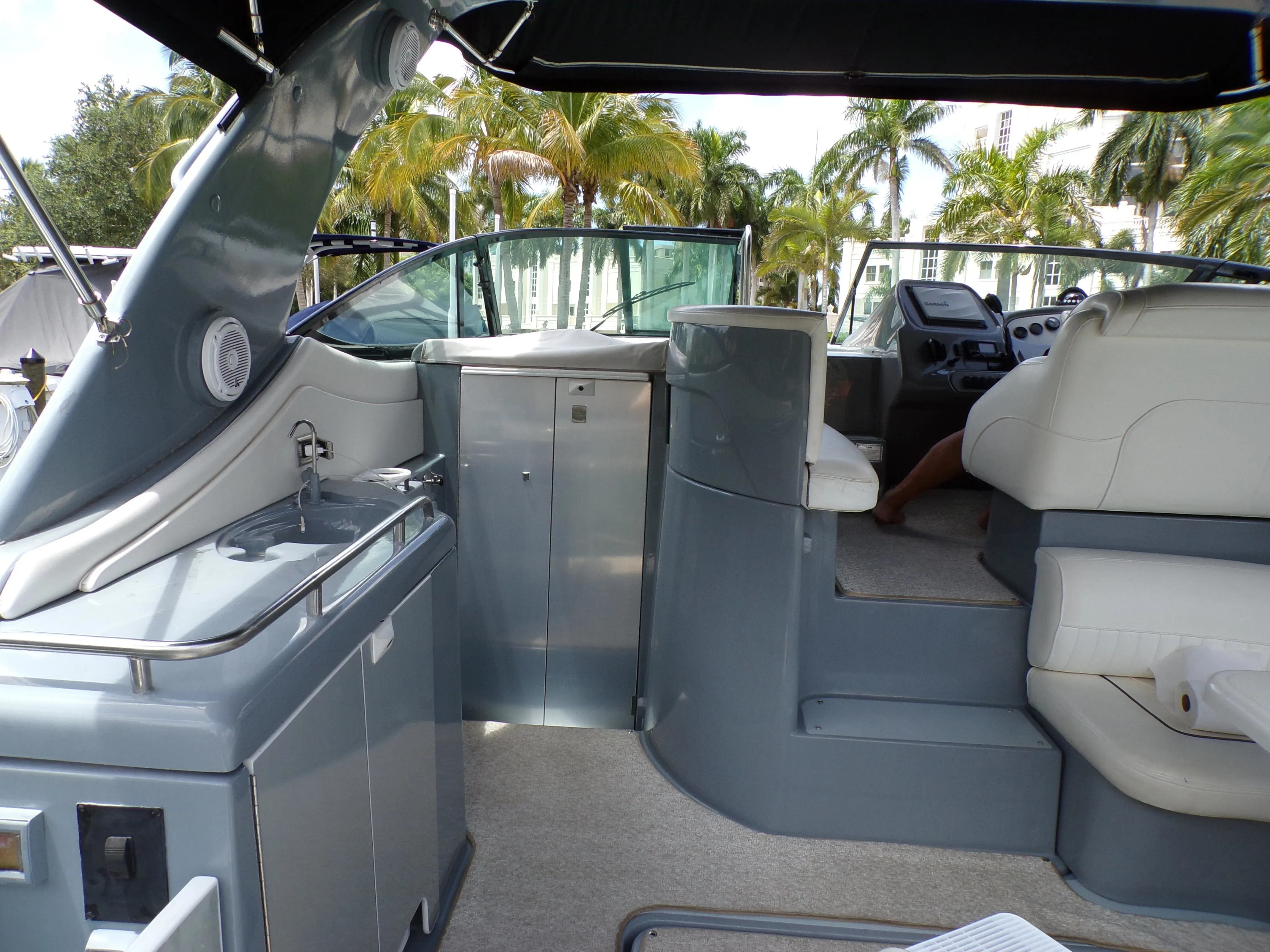 2005 Cruisers Yachts 370 EXPRESS Image Thumbnail #60