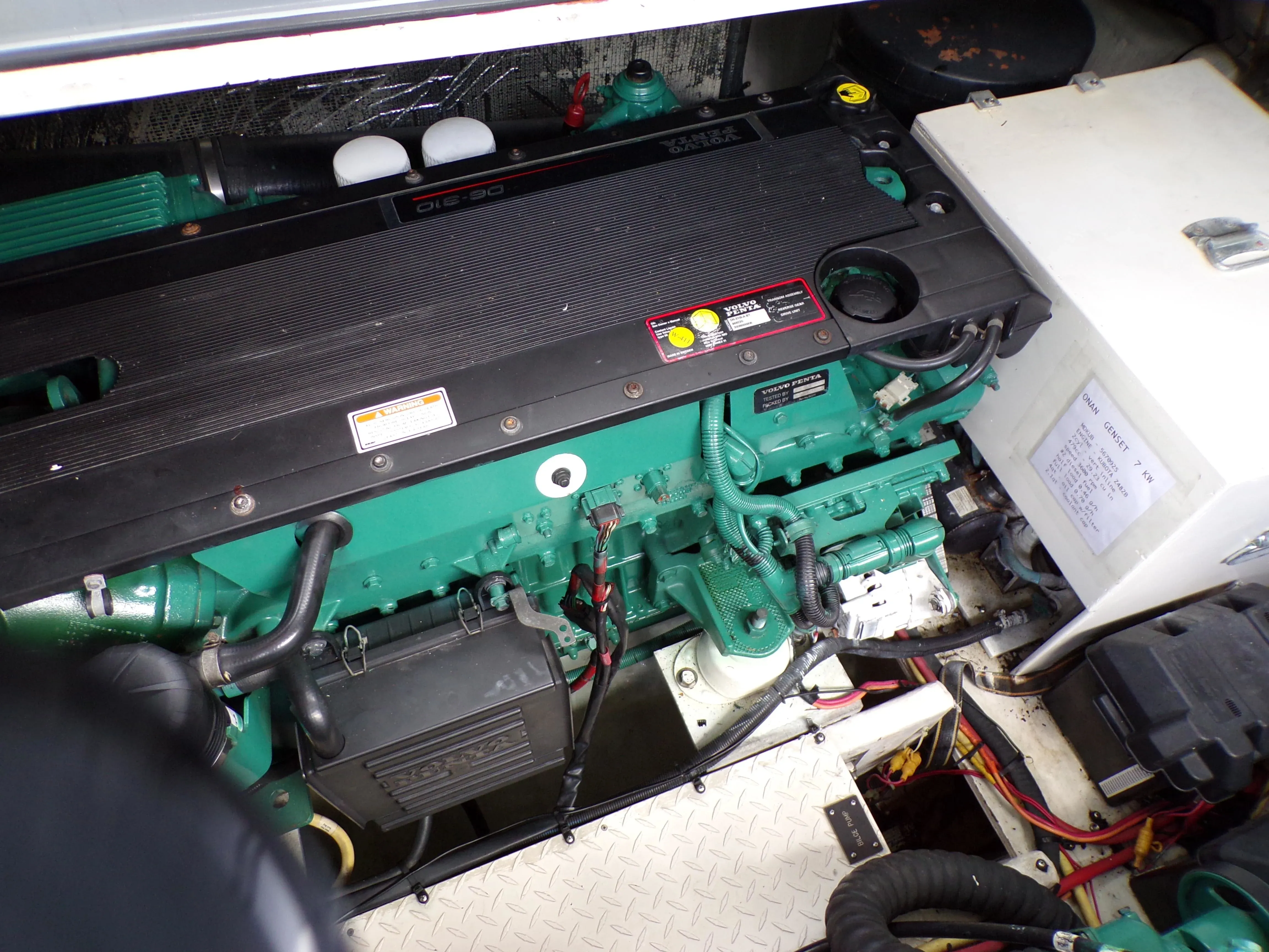 2005 Cruisers Yachts 370 EXPRESS Image Thumbnail #63