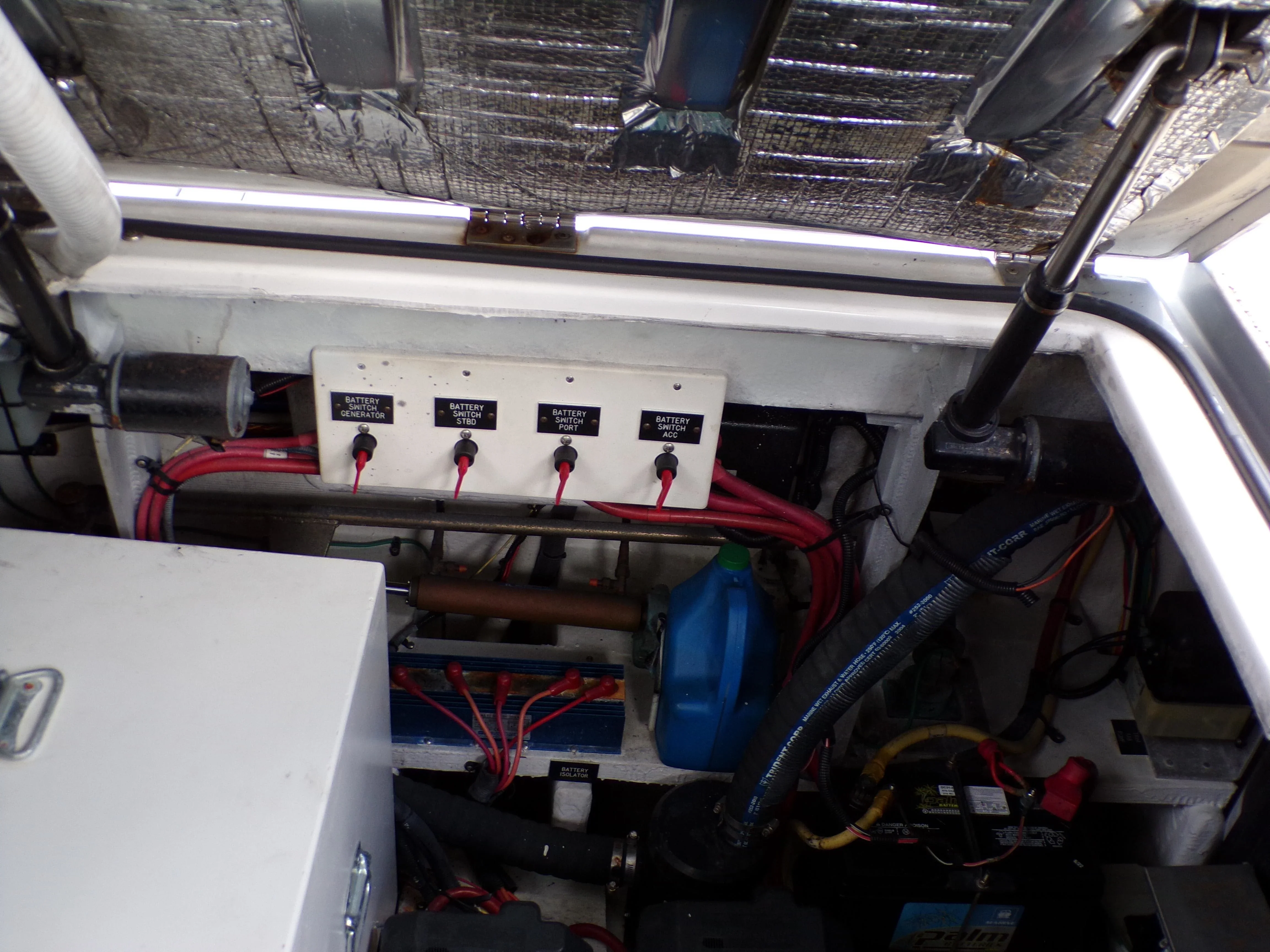 2005 Cruisers Yachts 370 EXPRESS Image Thumbnail #56