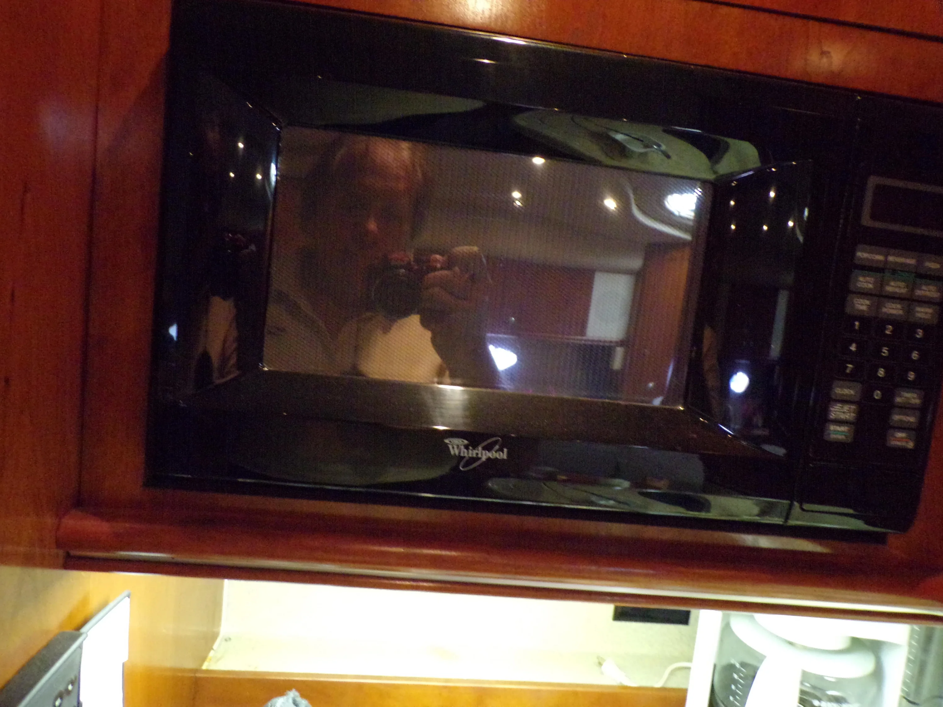 2005 Cruisers Yachts 370 EXPRESS Image Thumbnail #66