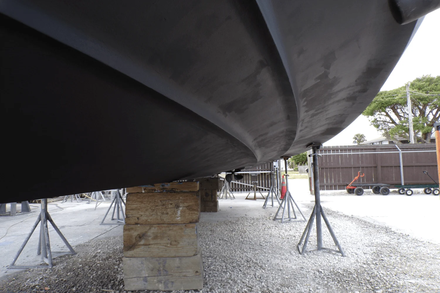 2005 Cruisers Yachts 370 EXPRESS Image Thumbnail #8