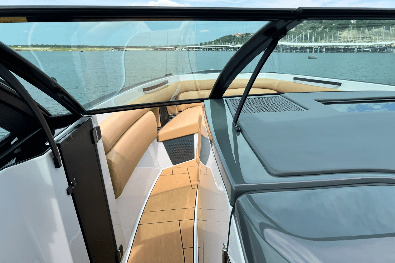 2023 Aviara AV36 Image Thumbnail #32