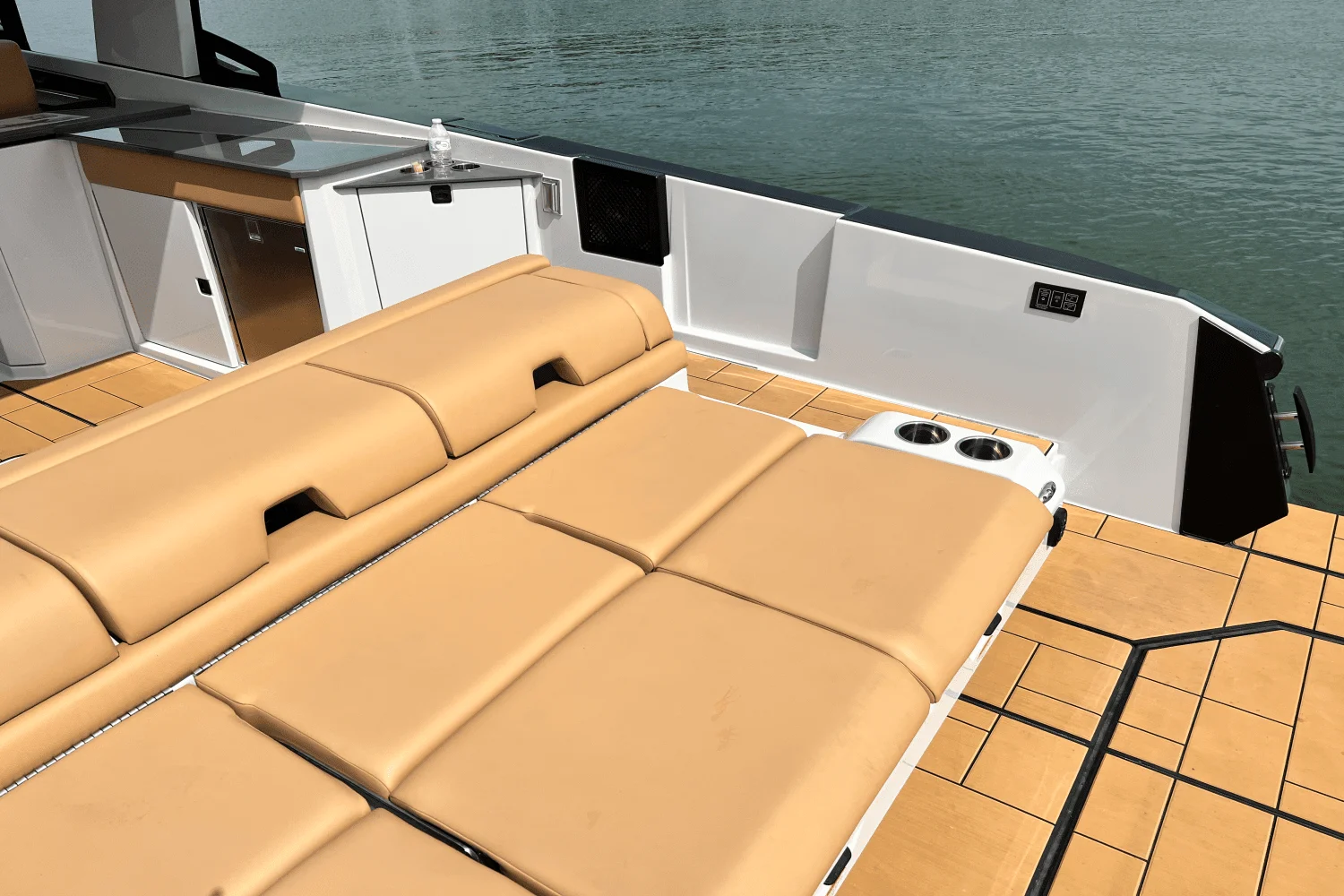 2023 Aviara AV36 Image Thumbnail #14