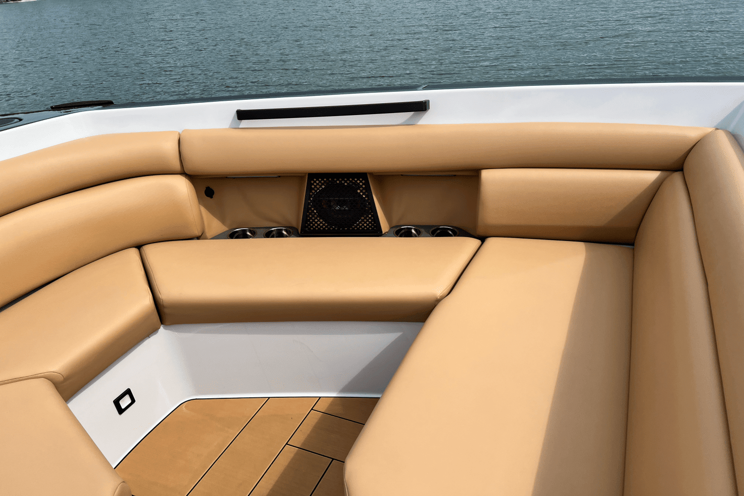 2023 Aviara AV36 Image Thumbnail #34