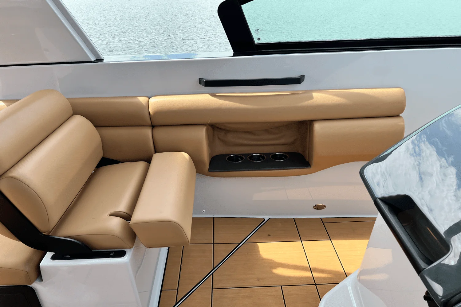 2023 Aviara AV36 Image Thumbnail #29