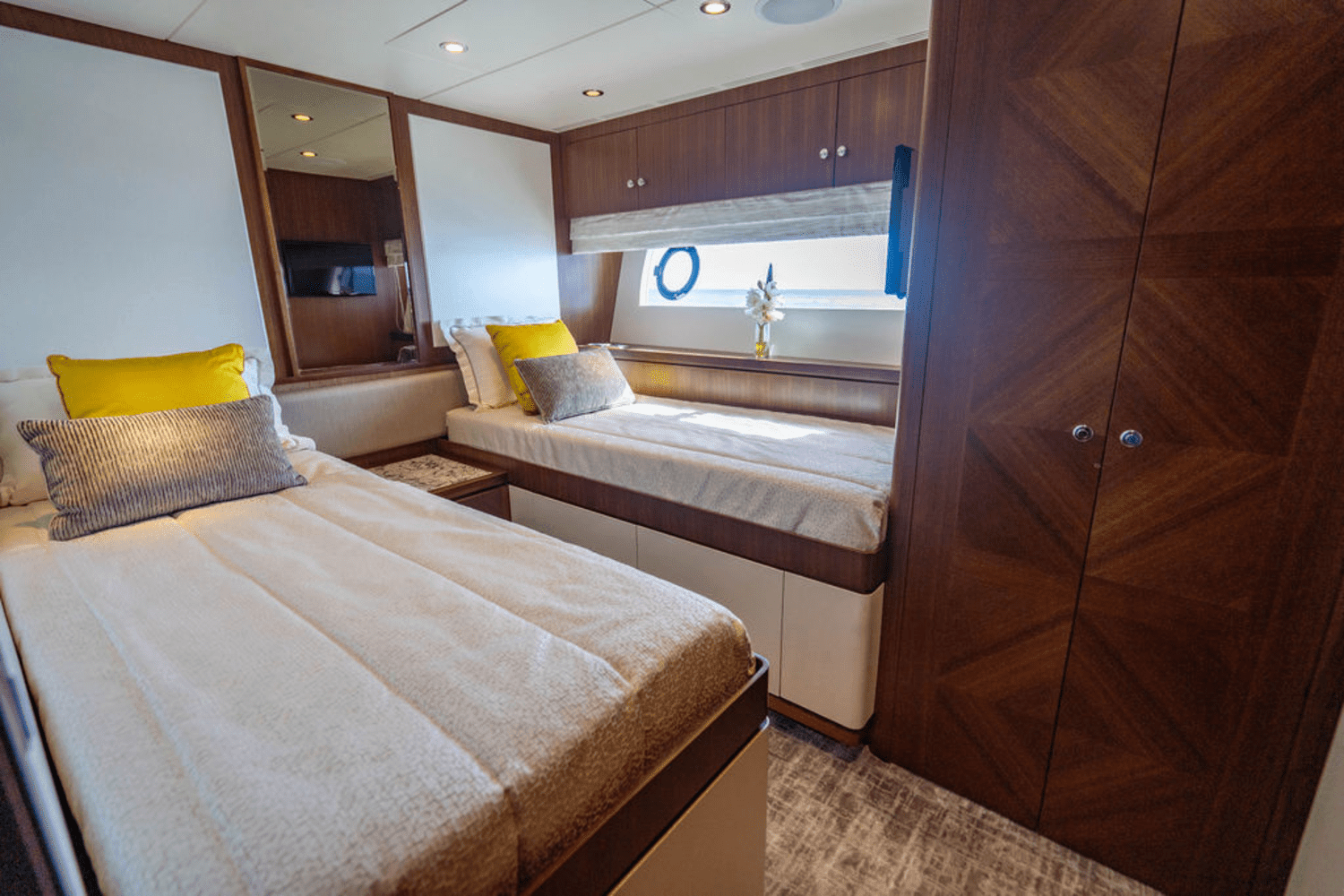 2018 Ocean Alexander
                                                             100 Motoryacht Image Thumbnail #45