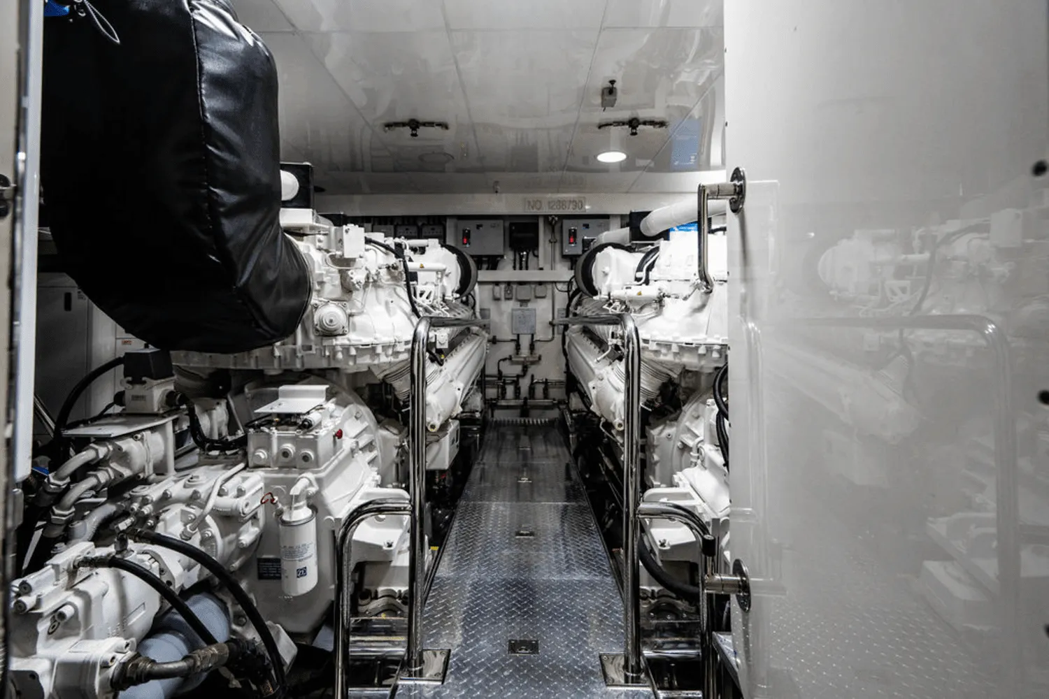 2018 Ocean Alexander 100 Image Thumbnail #52