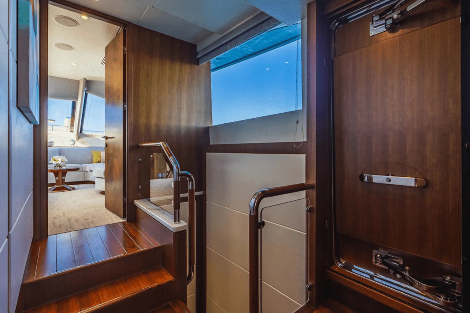 2018 Ocean Alexander 100 Image Thumbnail #28