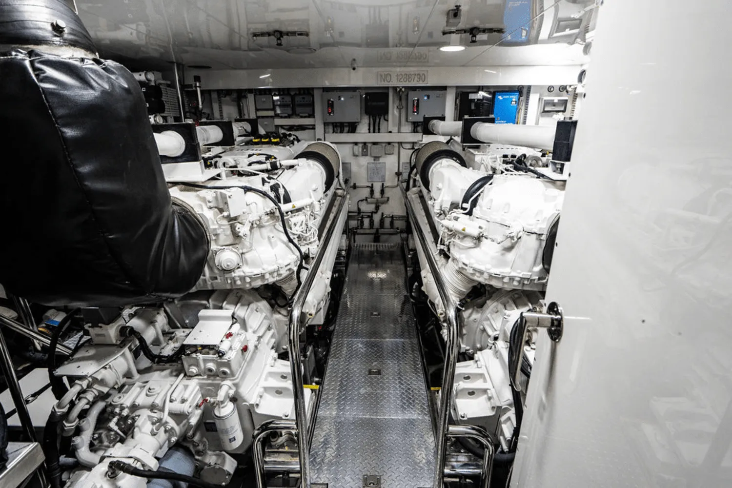 2018 Ocean Alexander 100 Image Thumbnail #53