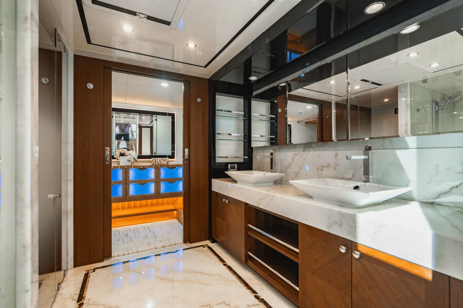 2018 Ocean Alexander 100 Image Thumbnail #34