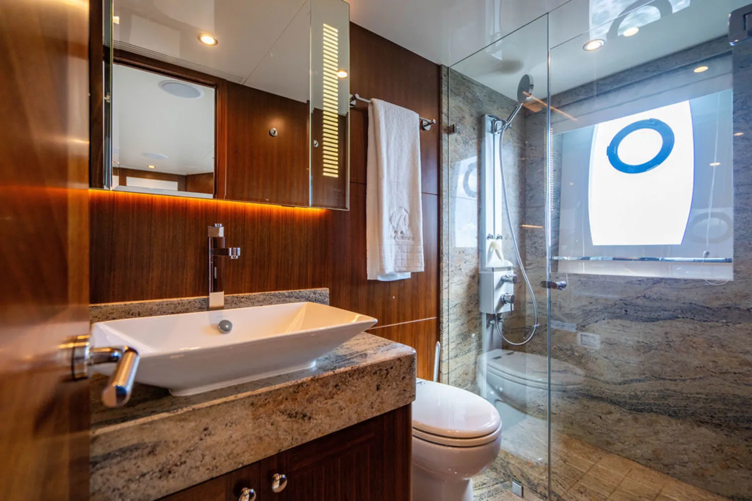 2018 Ocean Alexander 100 Image Thumbnail #44