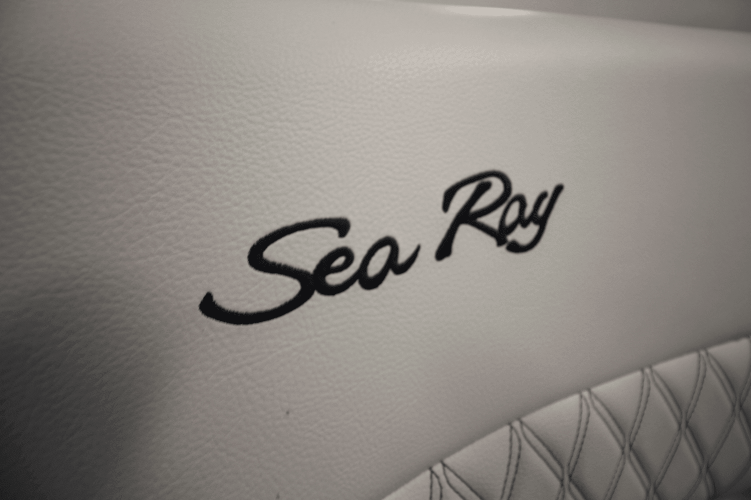 2023 Sea Ray
                                                             SLX 260 Outboard Image Thumbnail #17