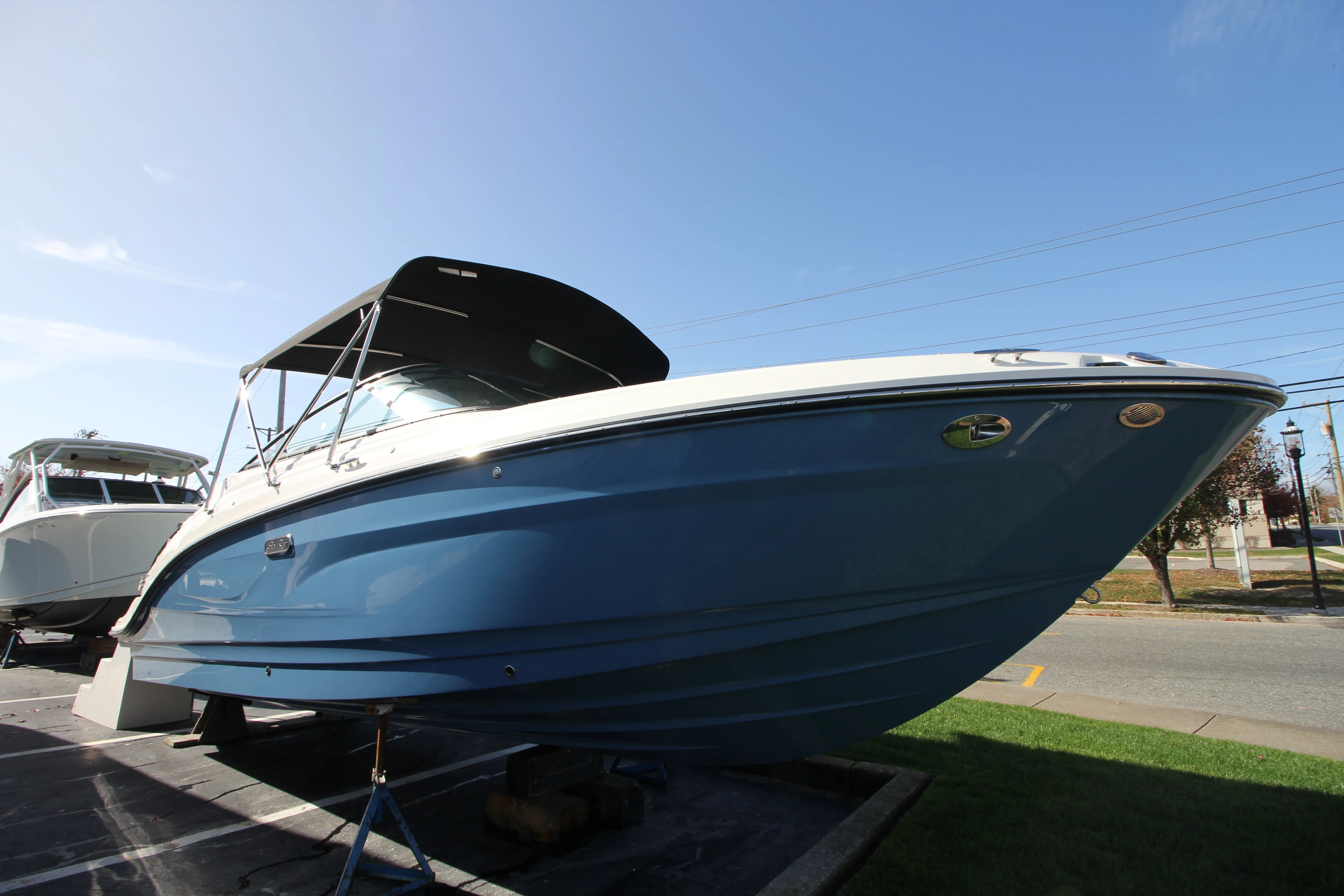 2023 Sea Ray
                                                             SLX 260 OB Image Thumbnail #0