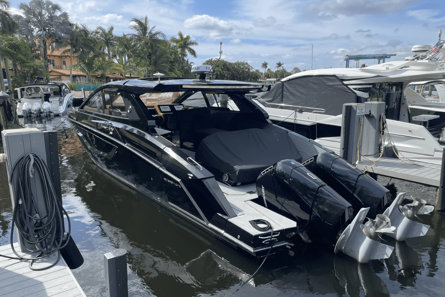 2023 Cruisers Yachts
                                                             42 GLS South Beach Outboard Image Thumbnail #1