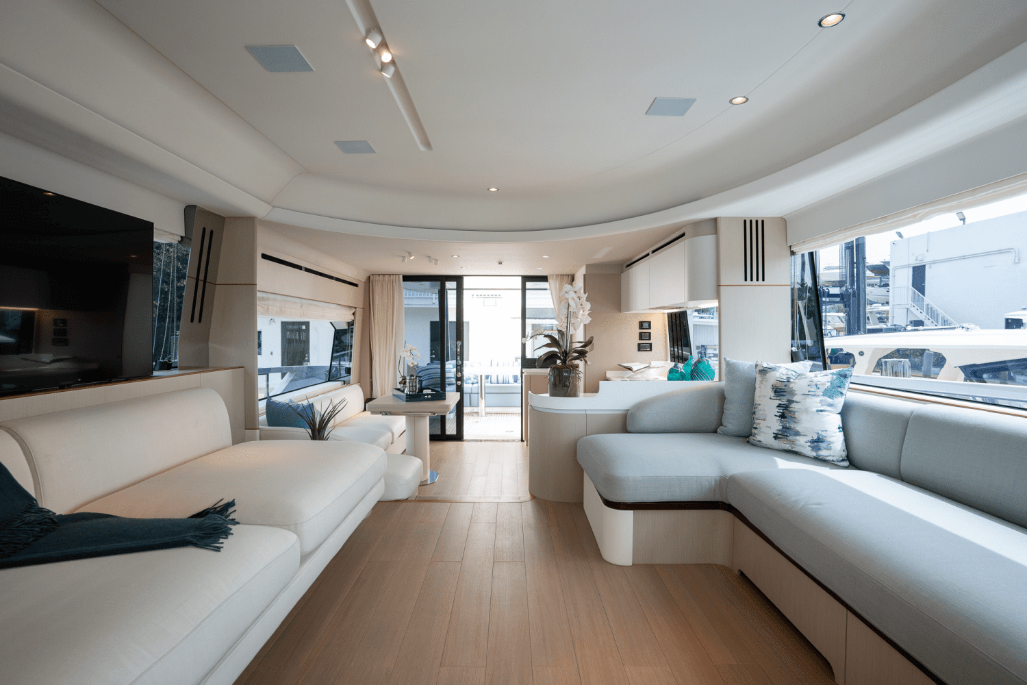 2025 Azimut Fly 68 Image Thumbnail #25