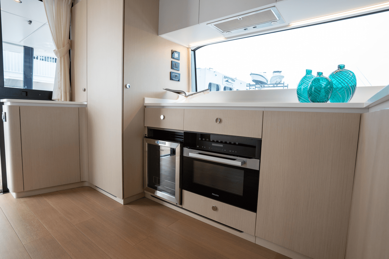 2025 Azimut Fly 68 Image Thumbnail #27