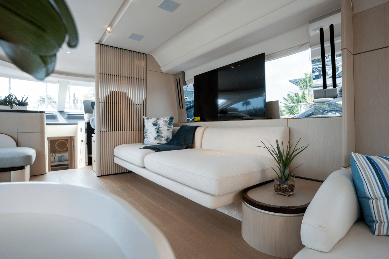 2025 Azimut Fly 68 Image Thumbnail #17