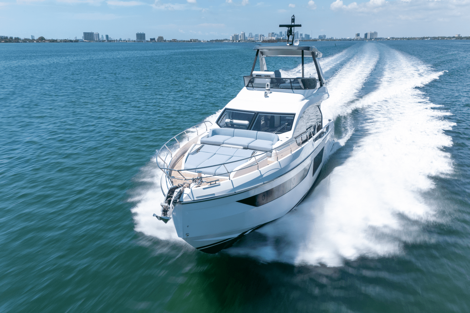 2025 Azimut Fly 68 Image Thumbnail #46