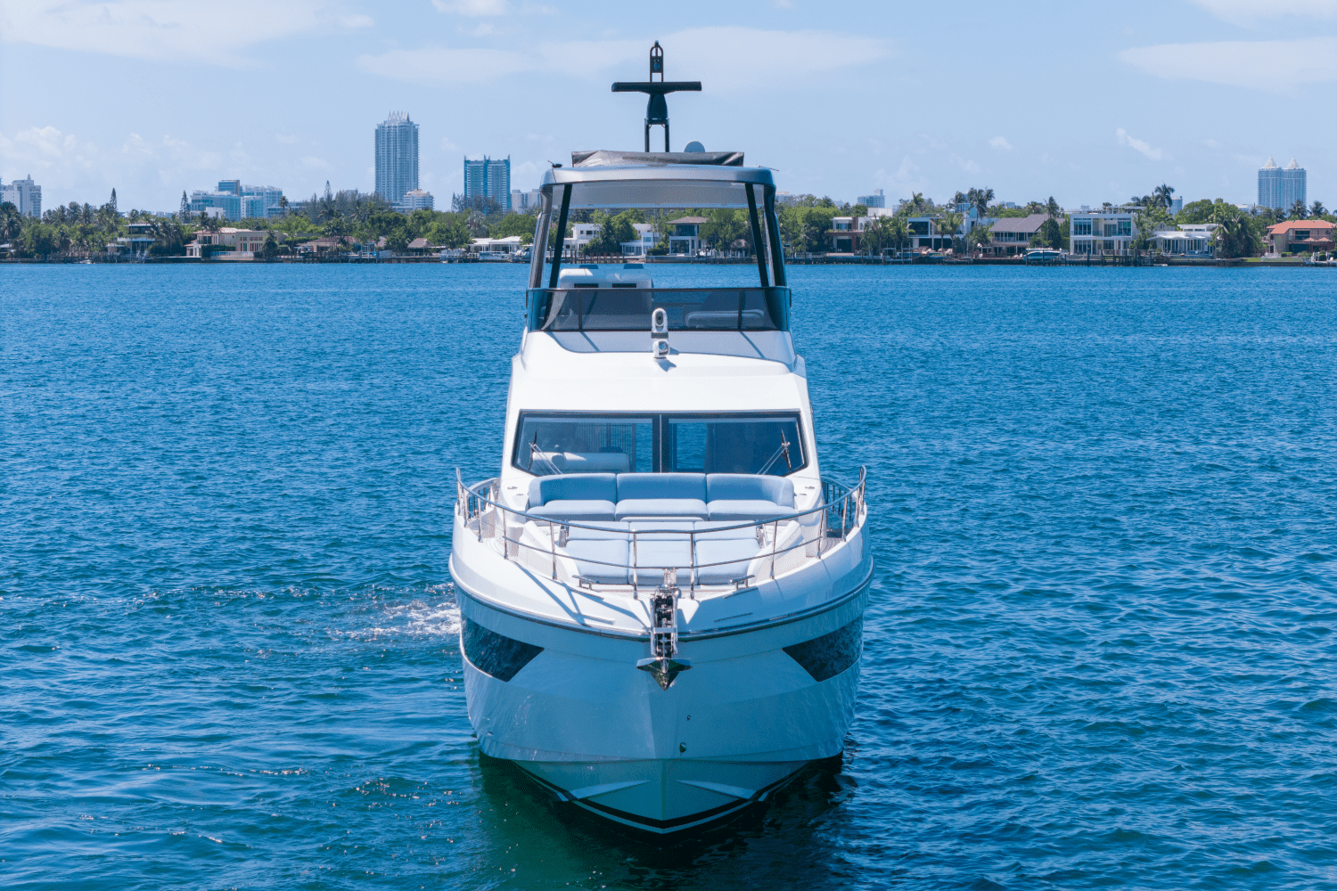 2025 Azimut Fly 68 Image Thumbnail #5