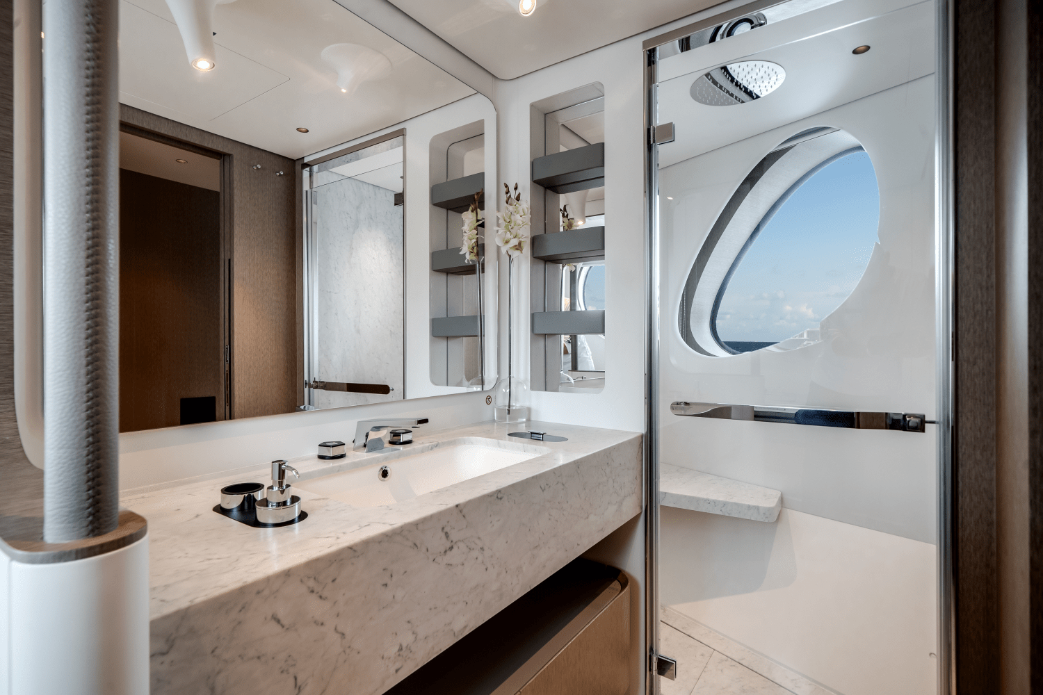 2025 Azimut
                                                             Grande 26 Metri Image Thumbnail #37