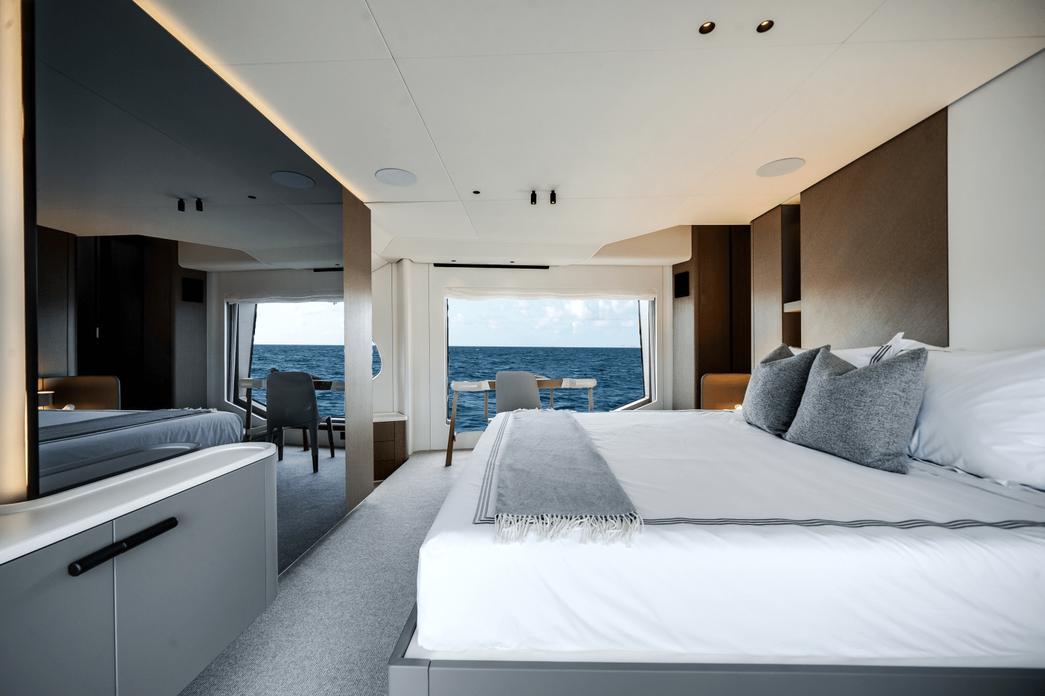 2025 Azimut
                                                             Grande 26 Metri Image Thumbnail #32